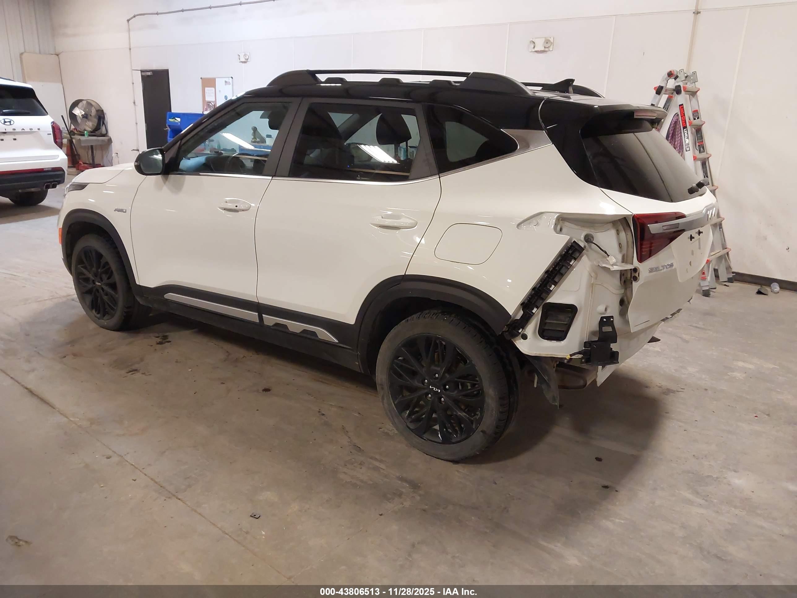 KIA SELTOS image 3