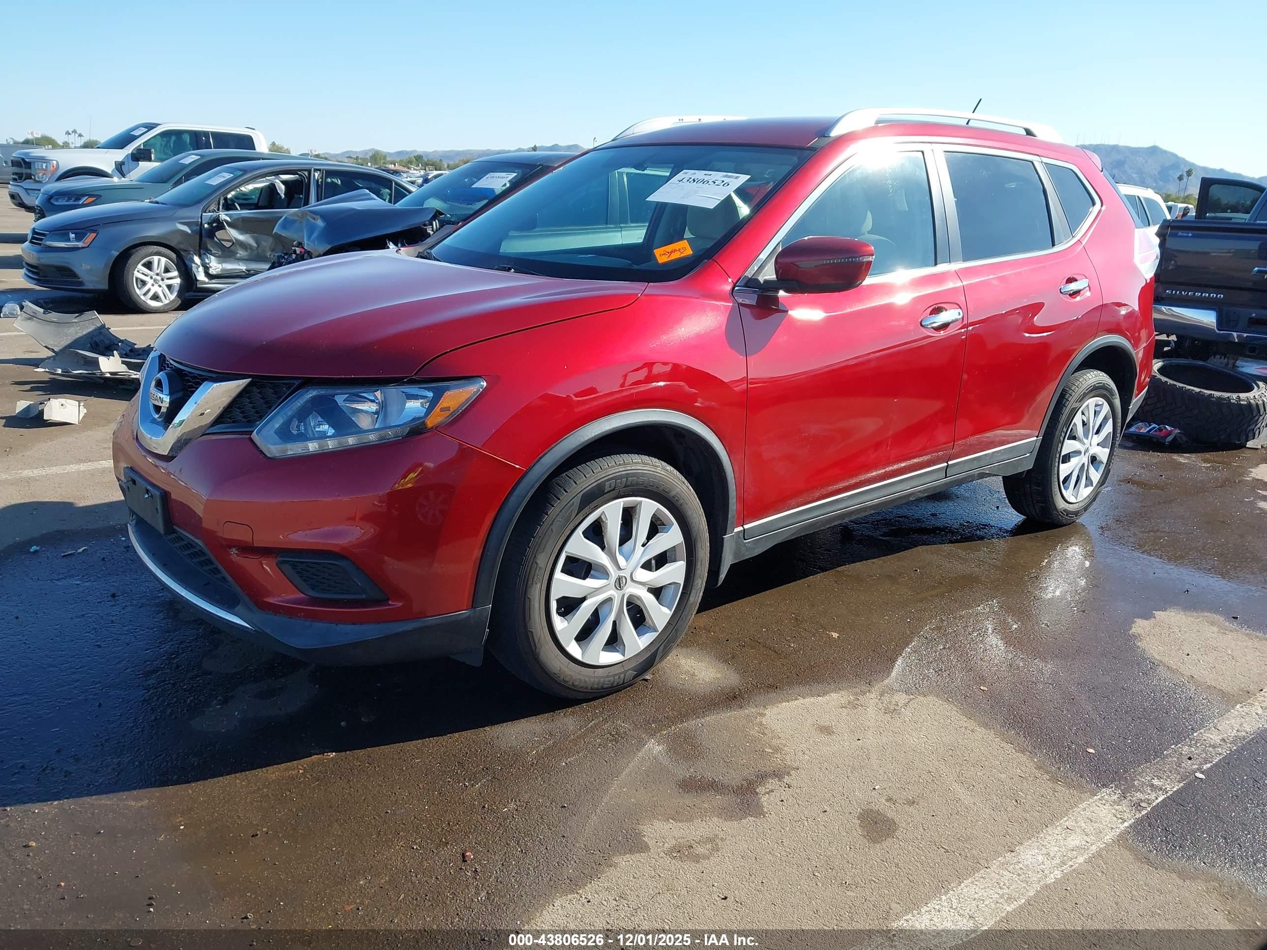 NISSAN ROGUE image 2