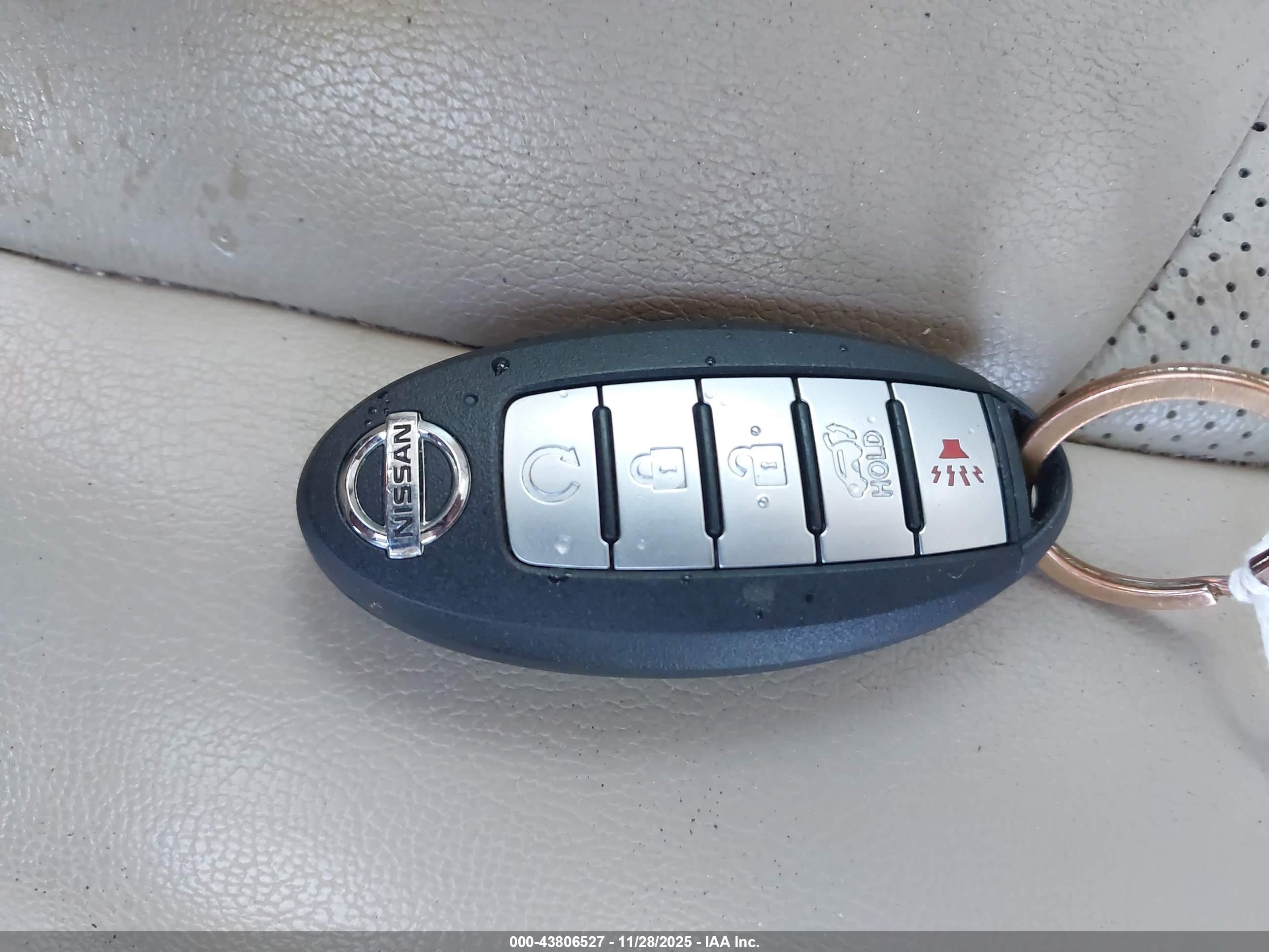 NISSAN PATHFINDER image 11