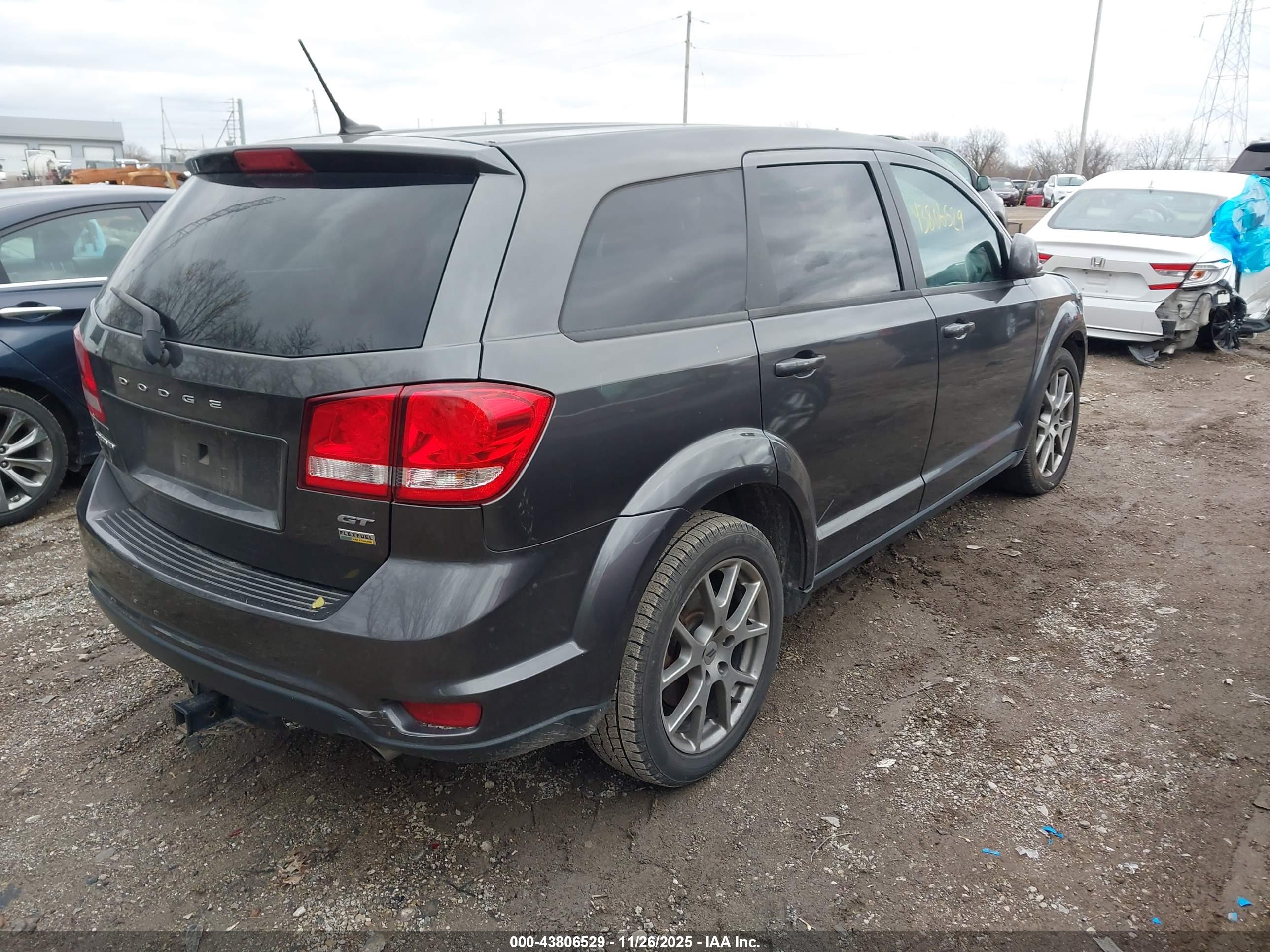 DODGE JOURNEY image 4