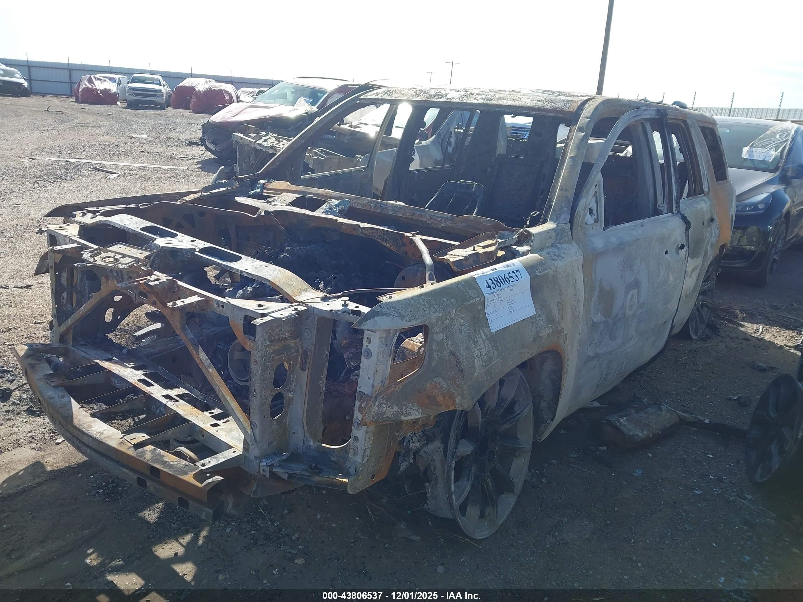 CHEVROLET TAHOE image 2