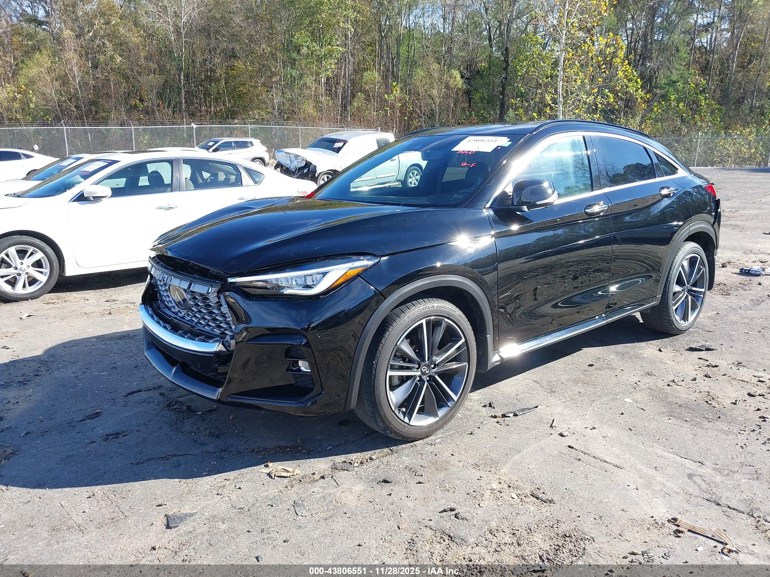 INFINITI QX55 image 2