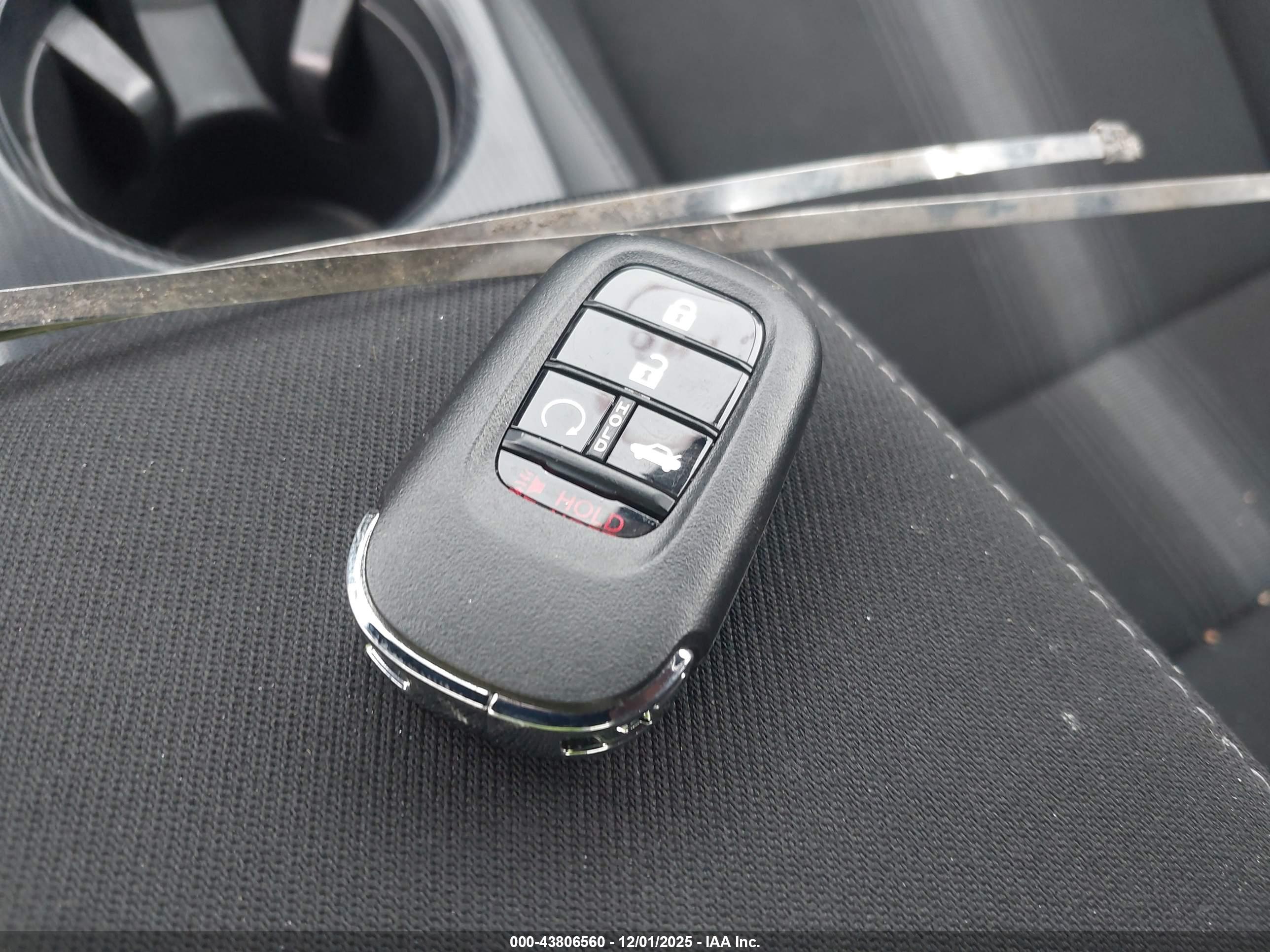 HONDA CIVIC image 11