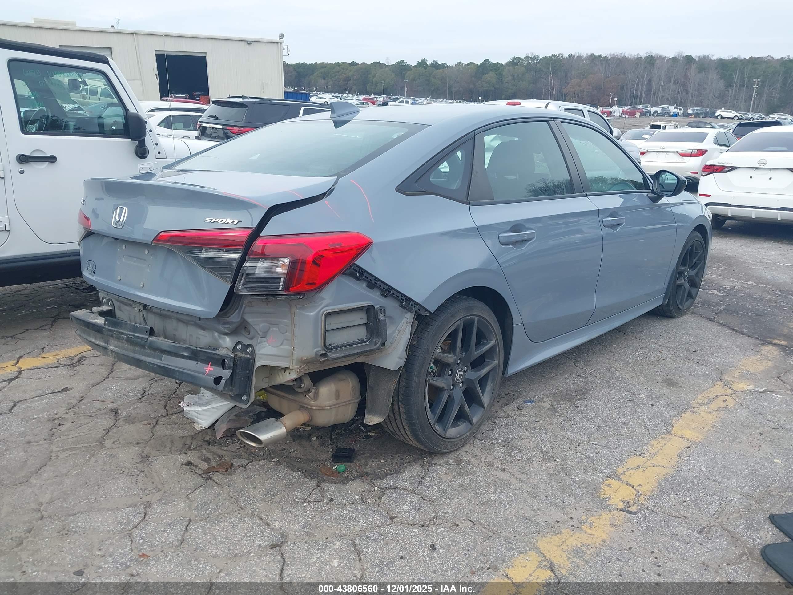 HONDA CIVIC image 4
