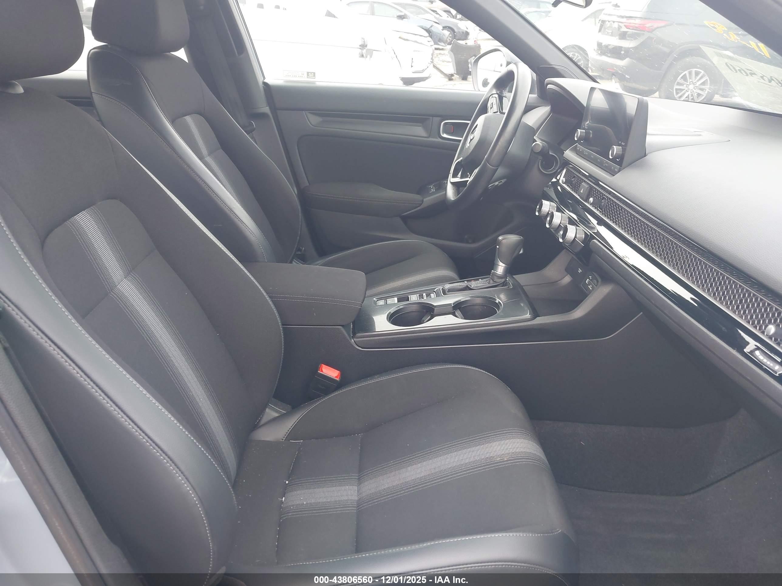 HONDA CIVIC image 5