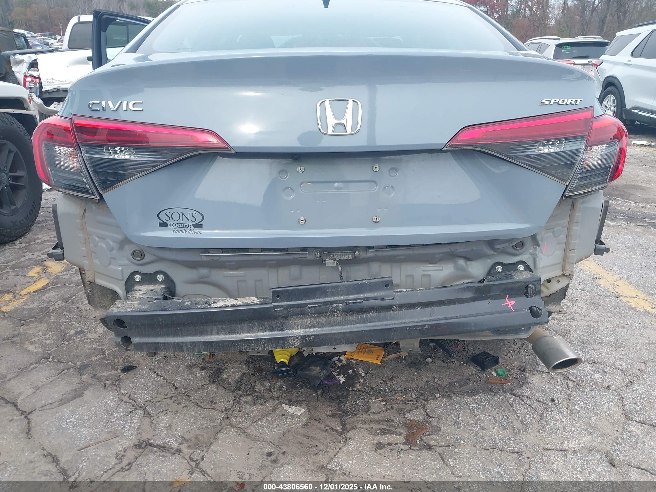 HONDA CIVIC image 6