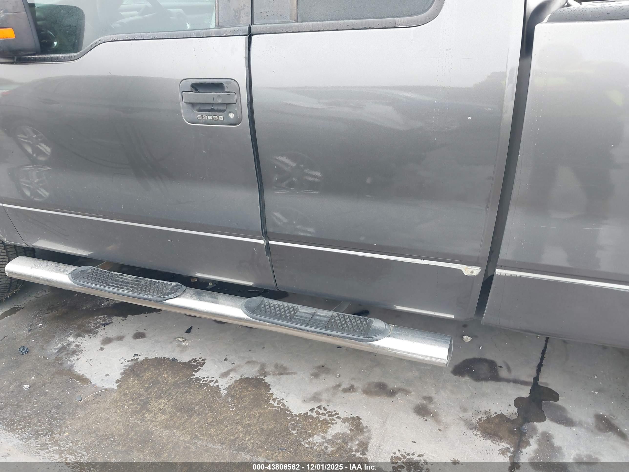 FORD F-150 image 6