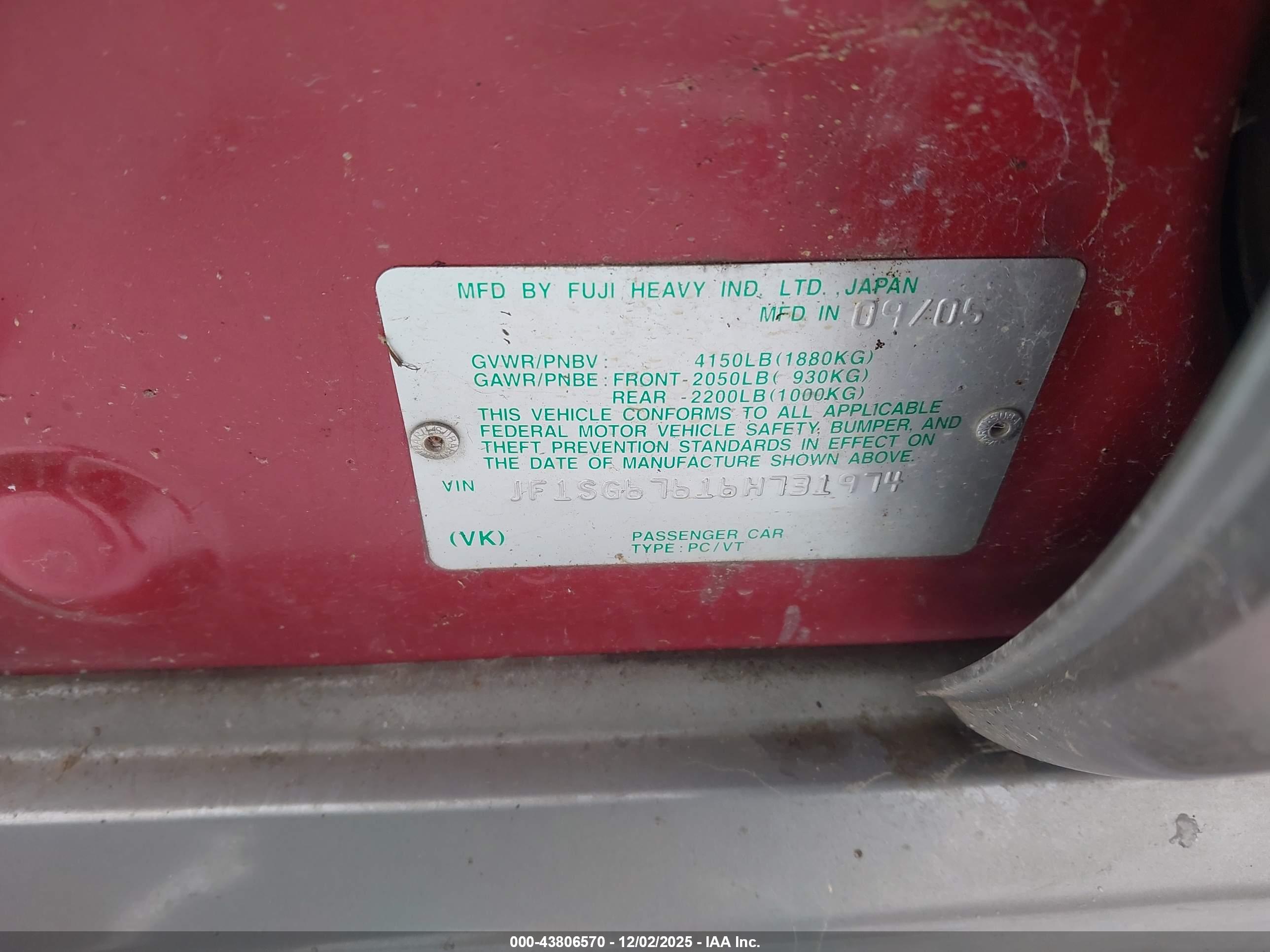 SUBARU FORESTER image 9