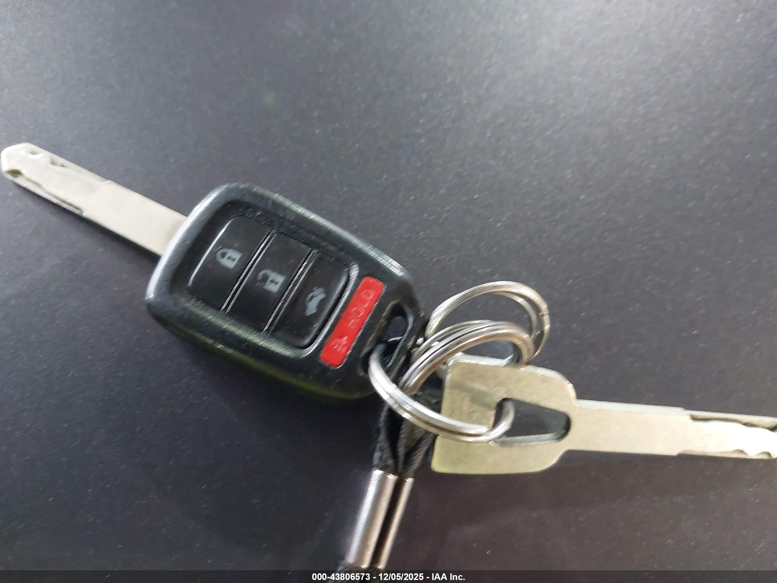 HONDA CIVIC image 11