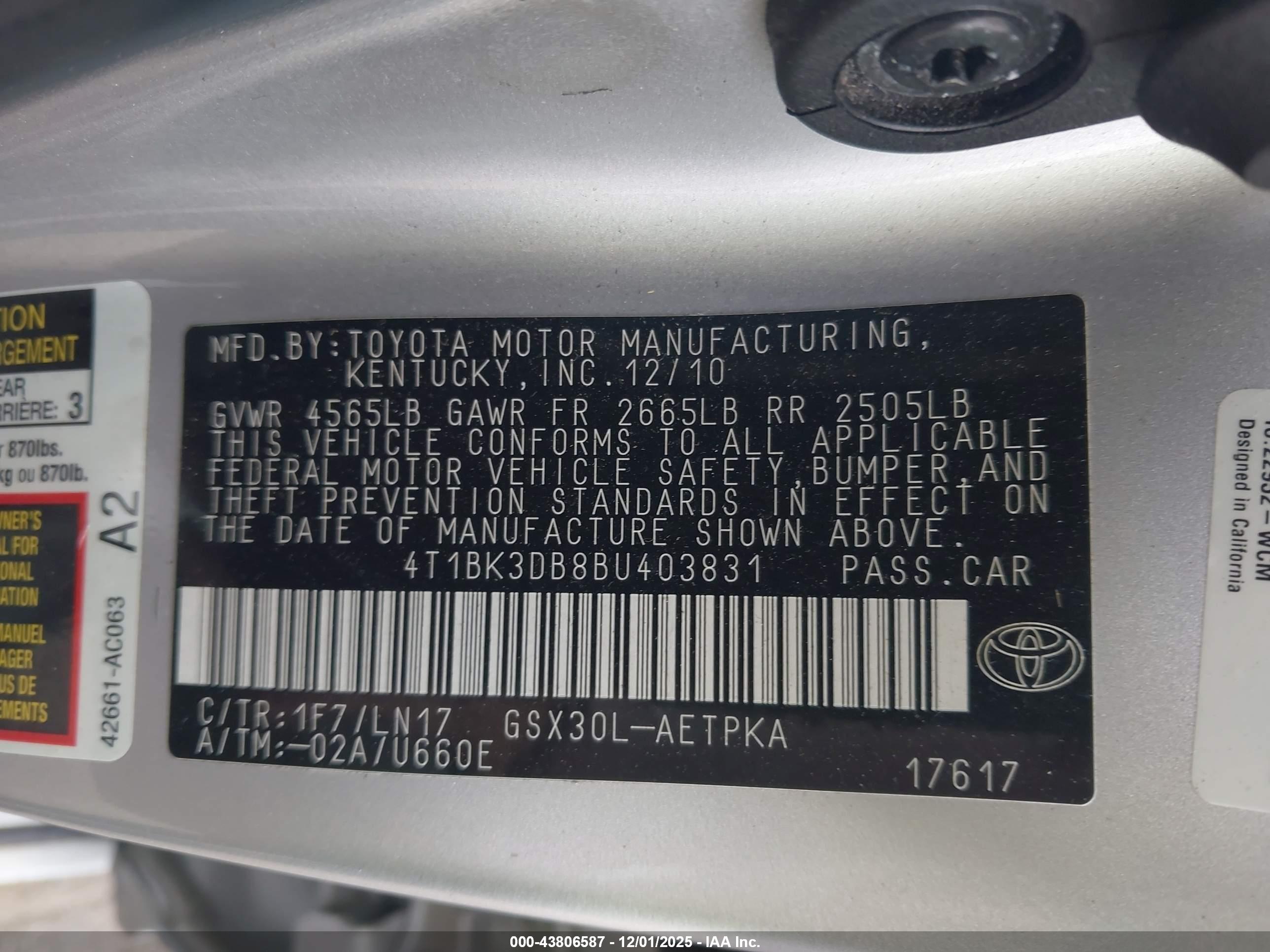 TOYOTA AVALON image 9