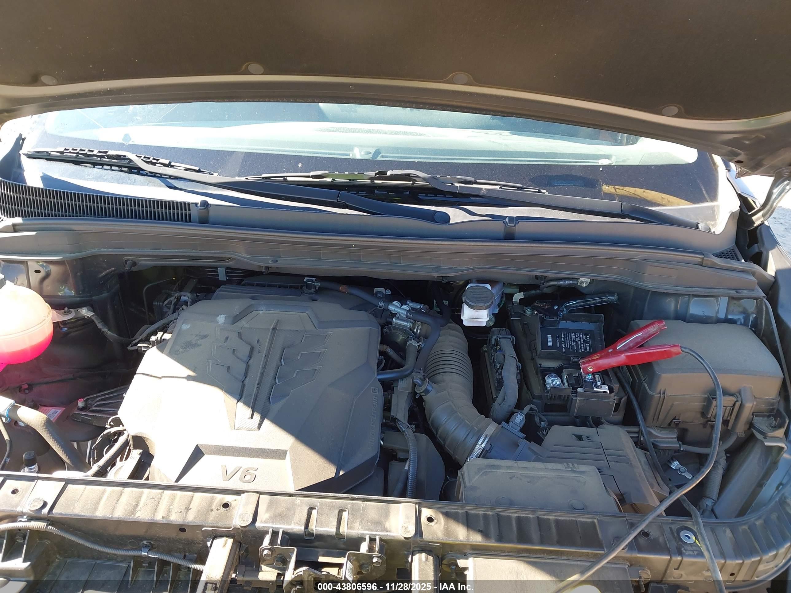 KIA CARNIVAL image 10