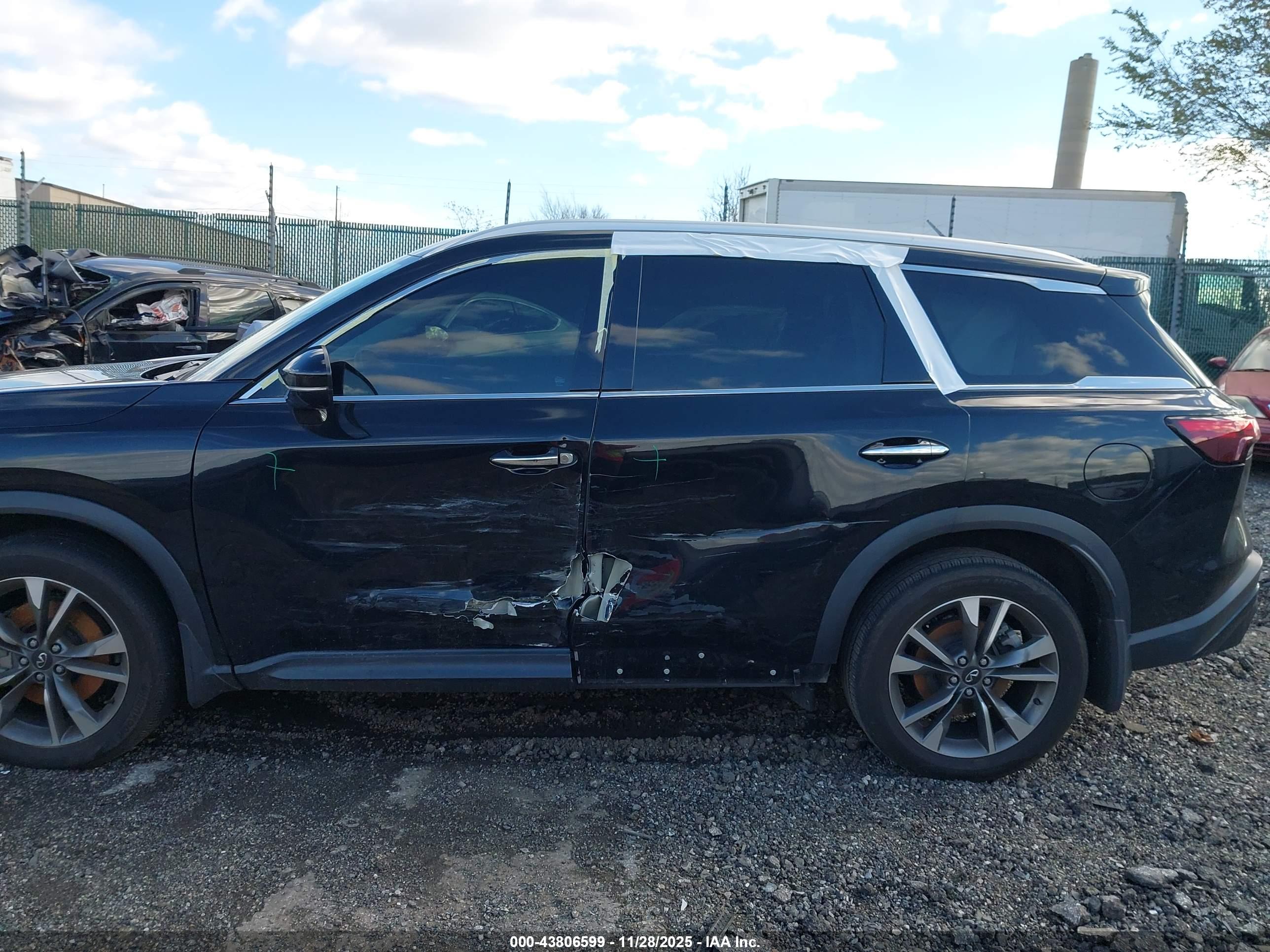 INFINITI QX60 image 6