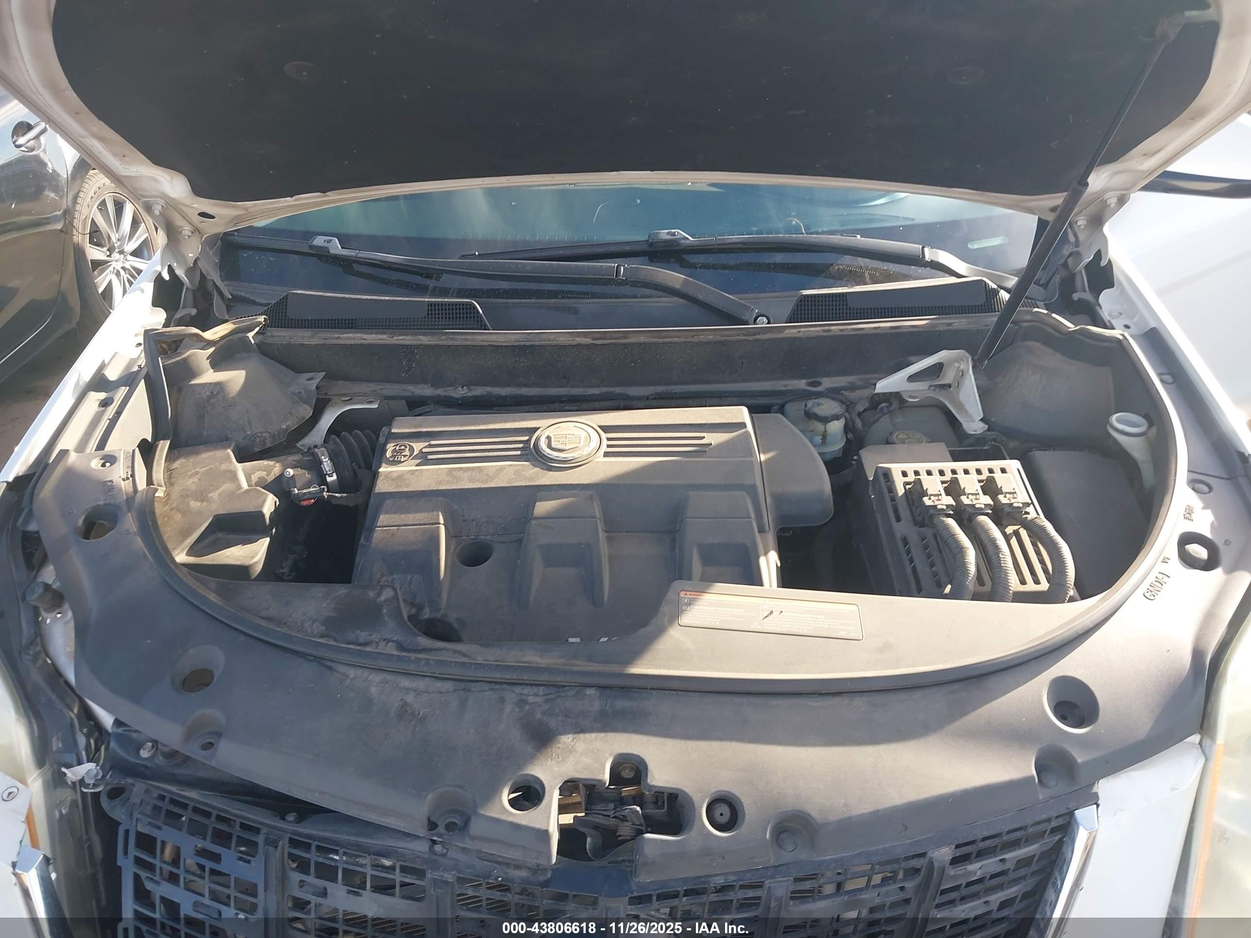CADILLAC SRX image 10