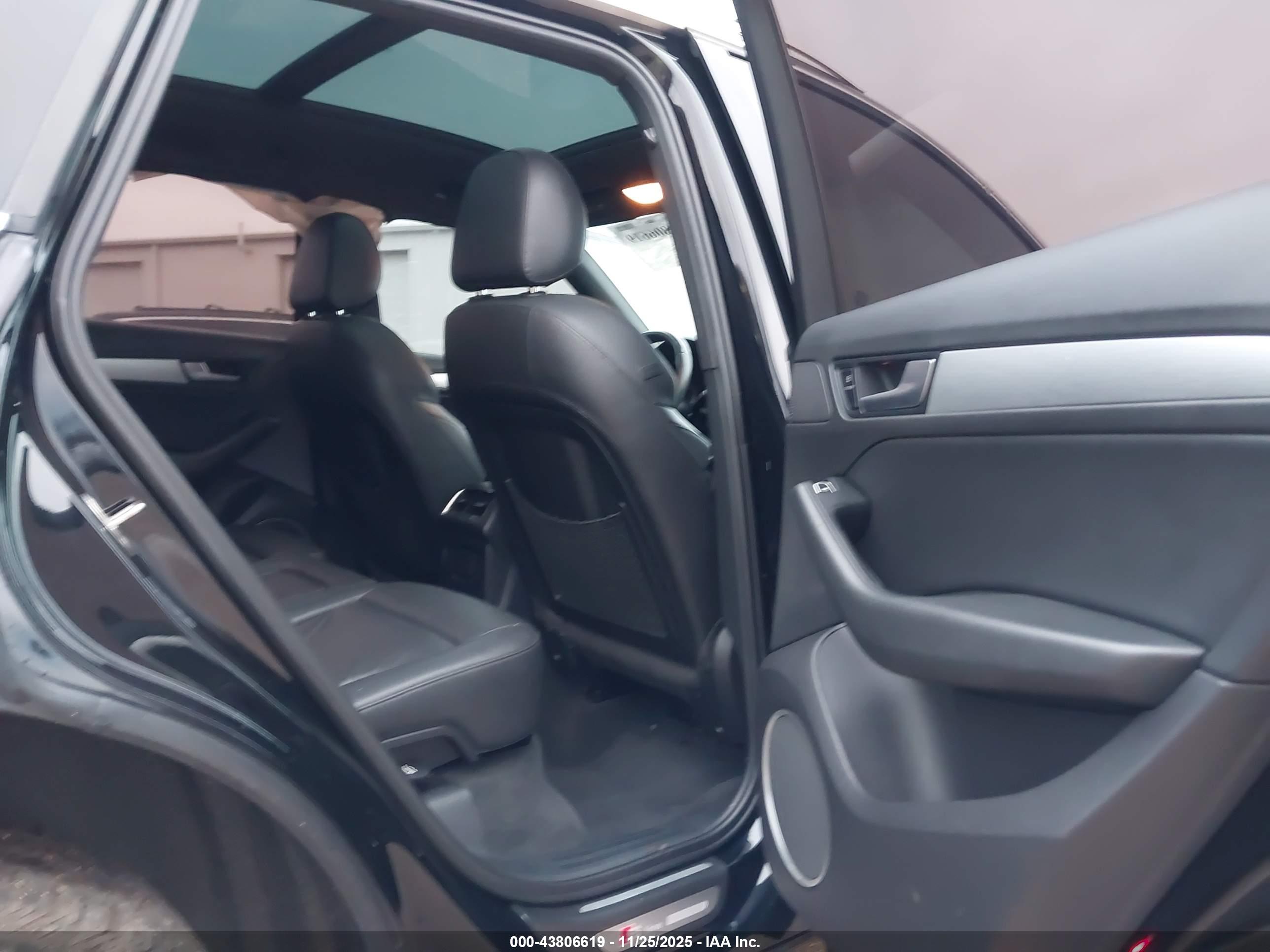 AUDI Q5 image 8