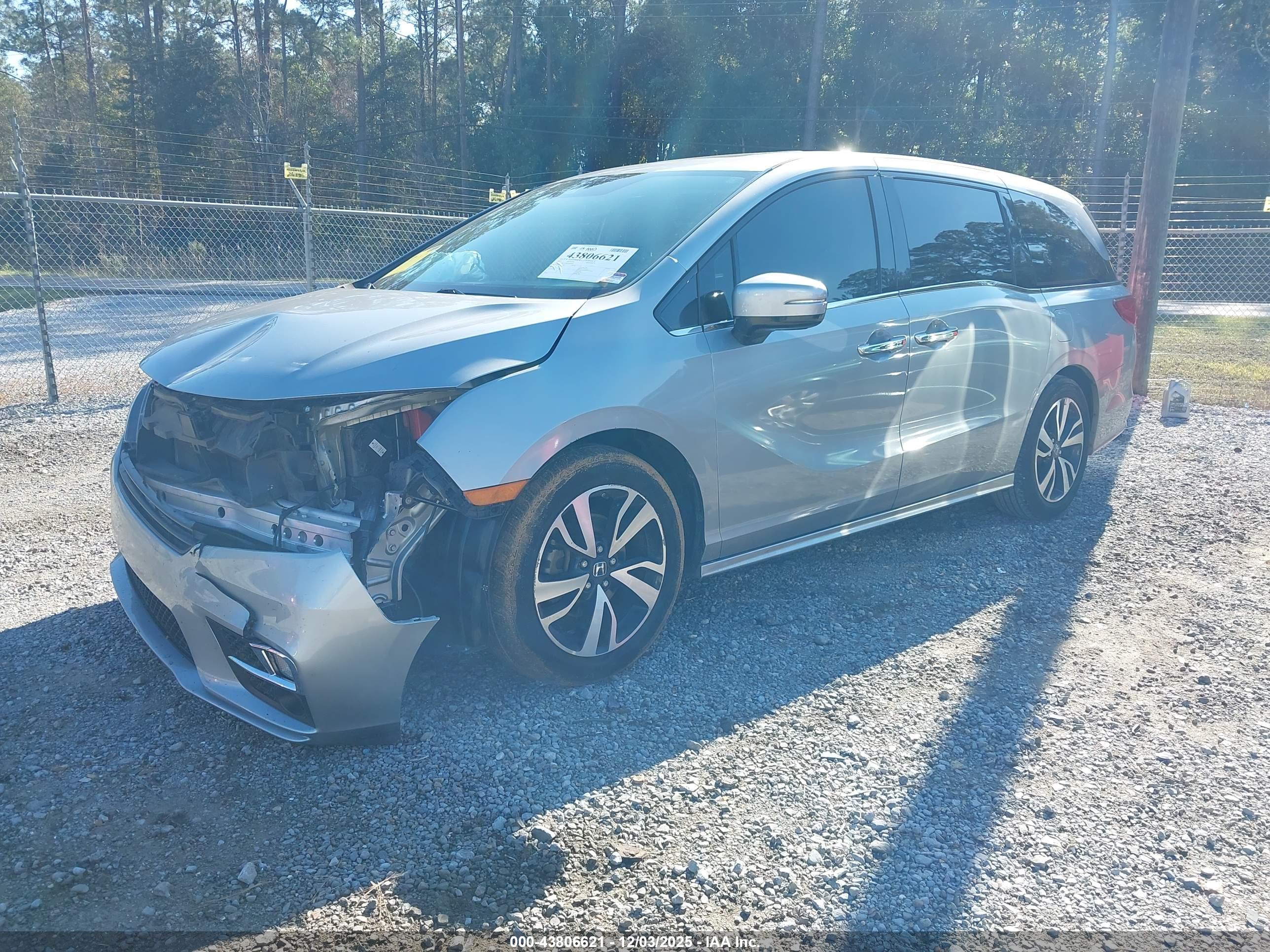 HONDA ODYSSEY image 2