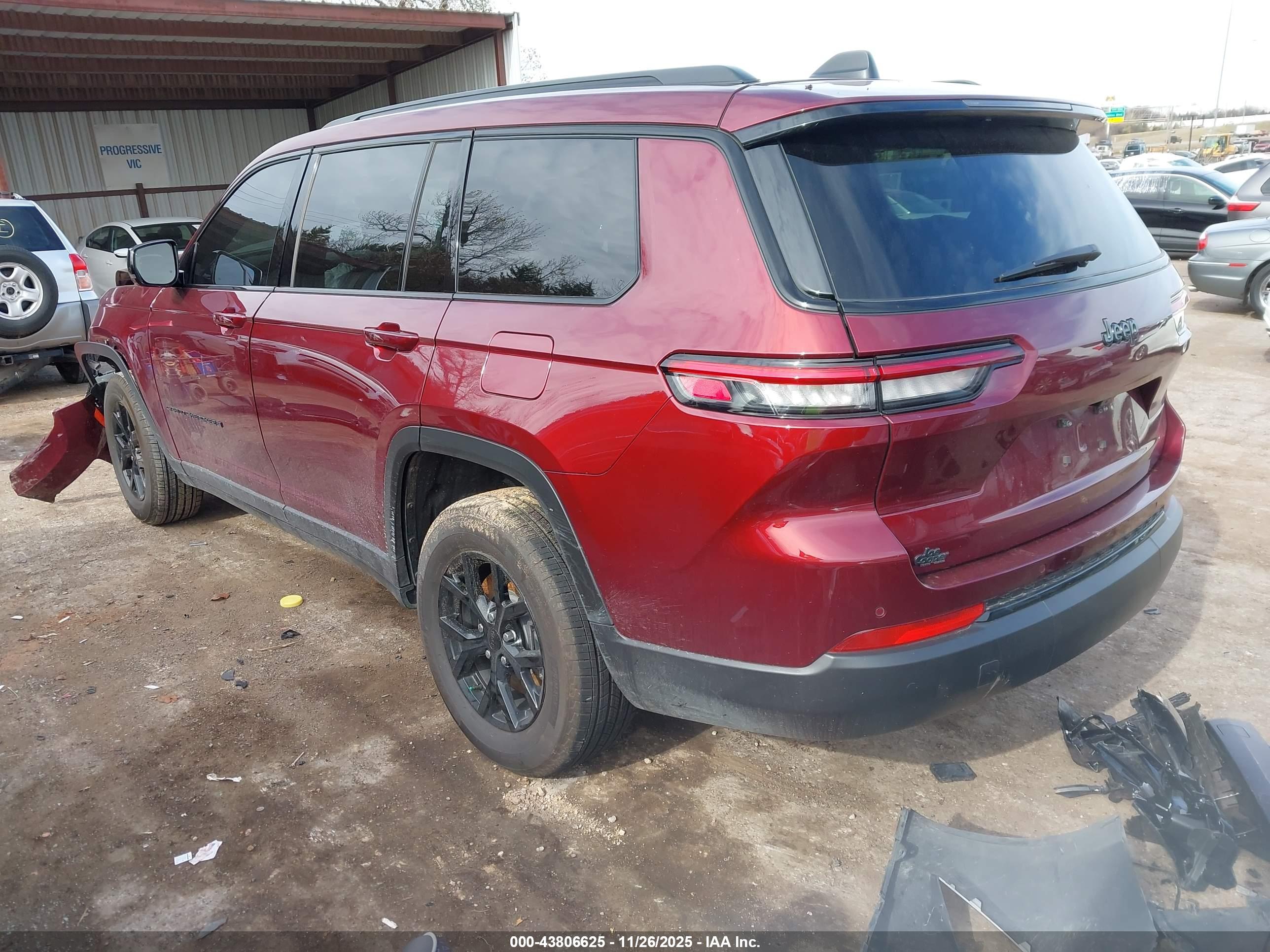 JEEP GRAND image 3
