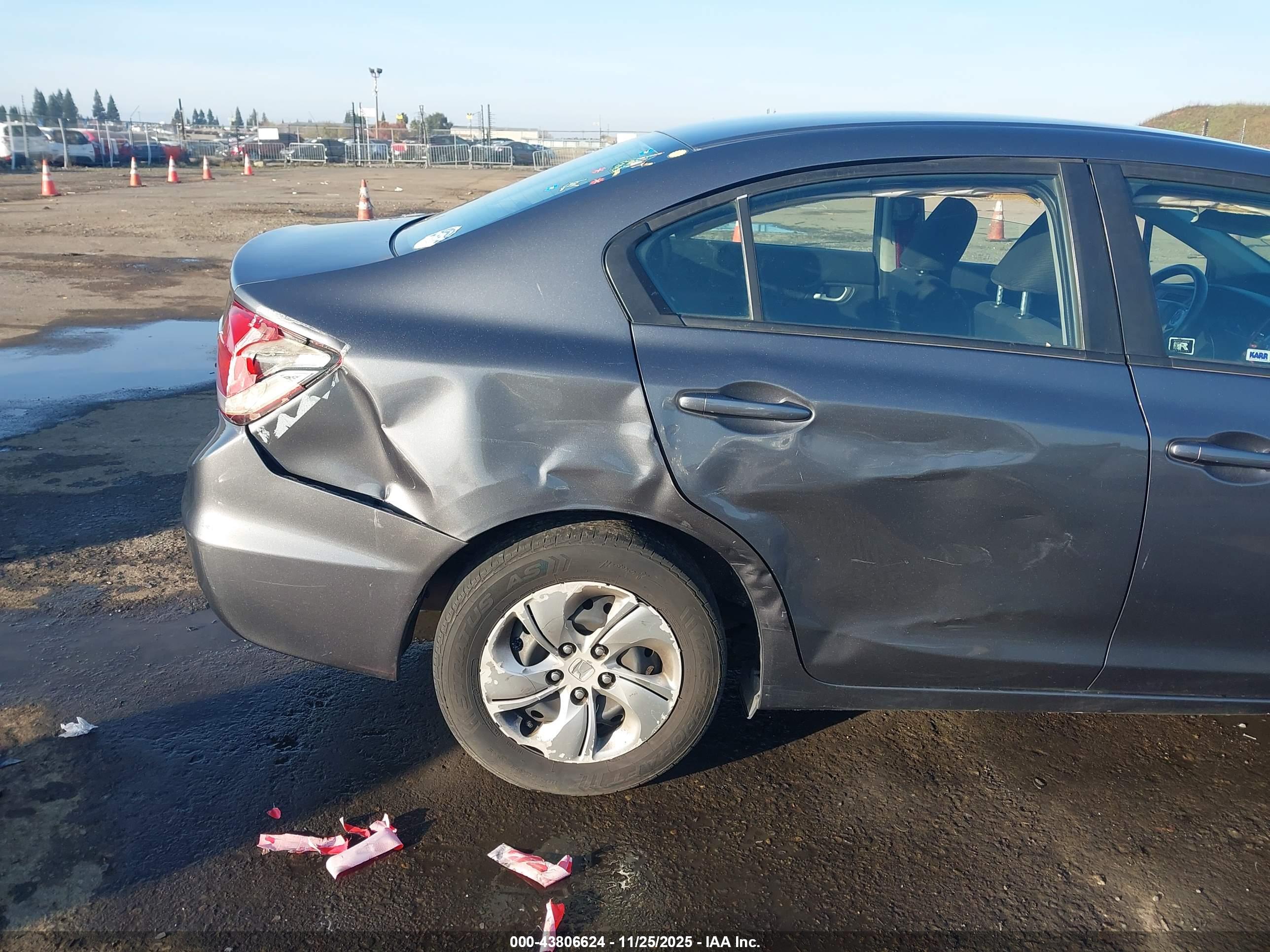 HONDA CIVIC image 6
