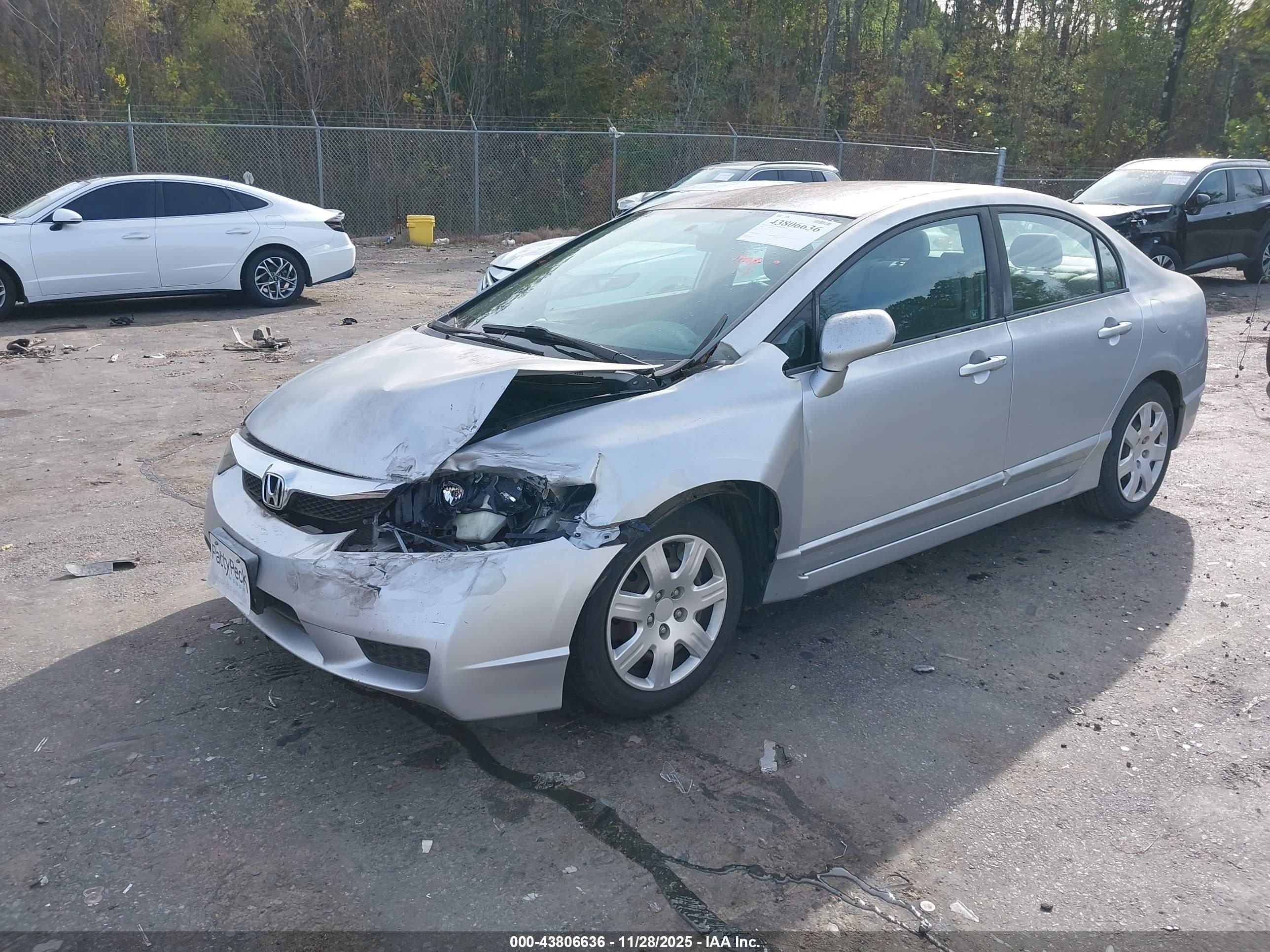 HONDA CIVIC image 2