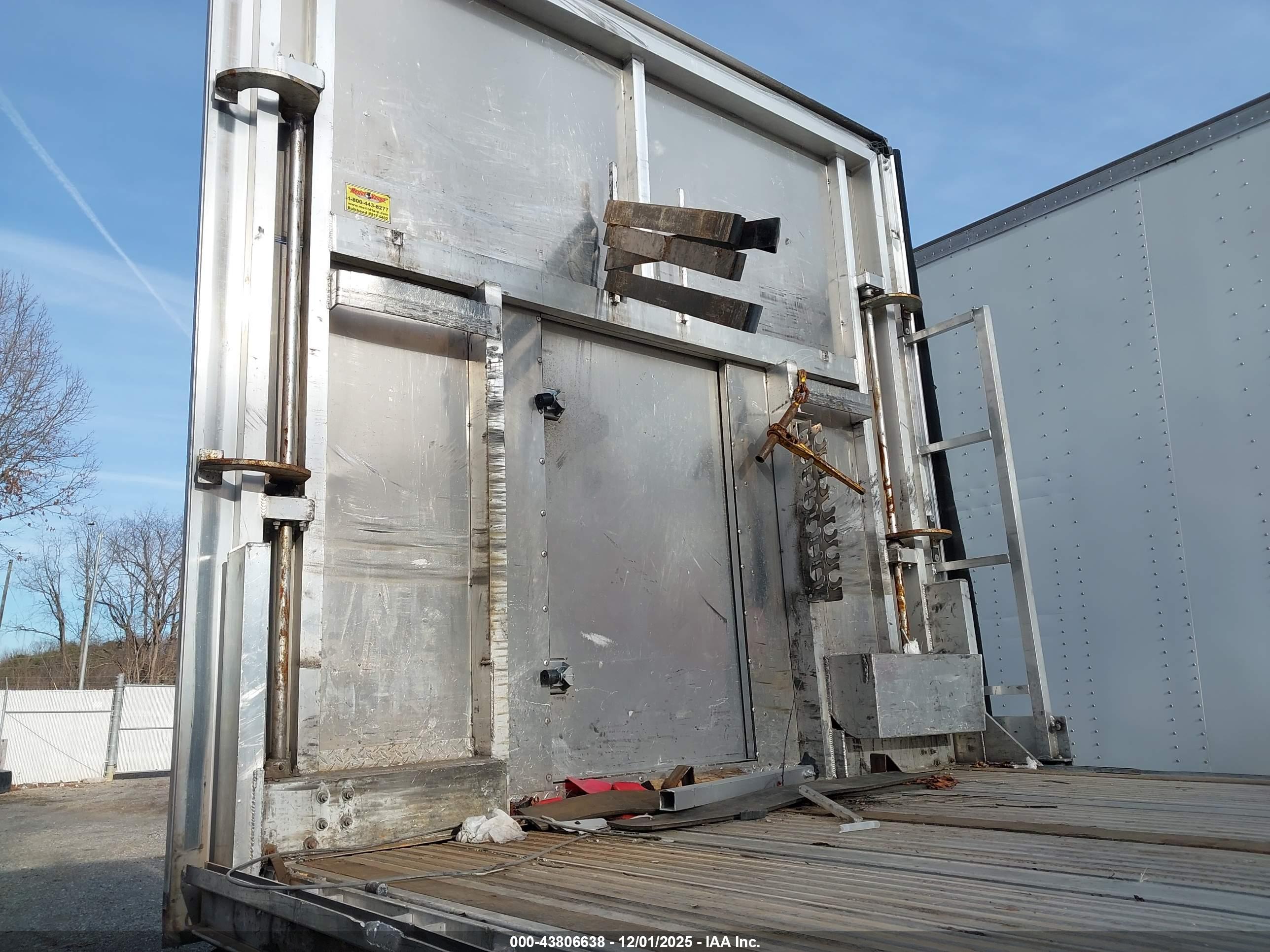 REITNOUER FLATBED image 6