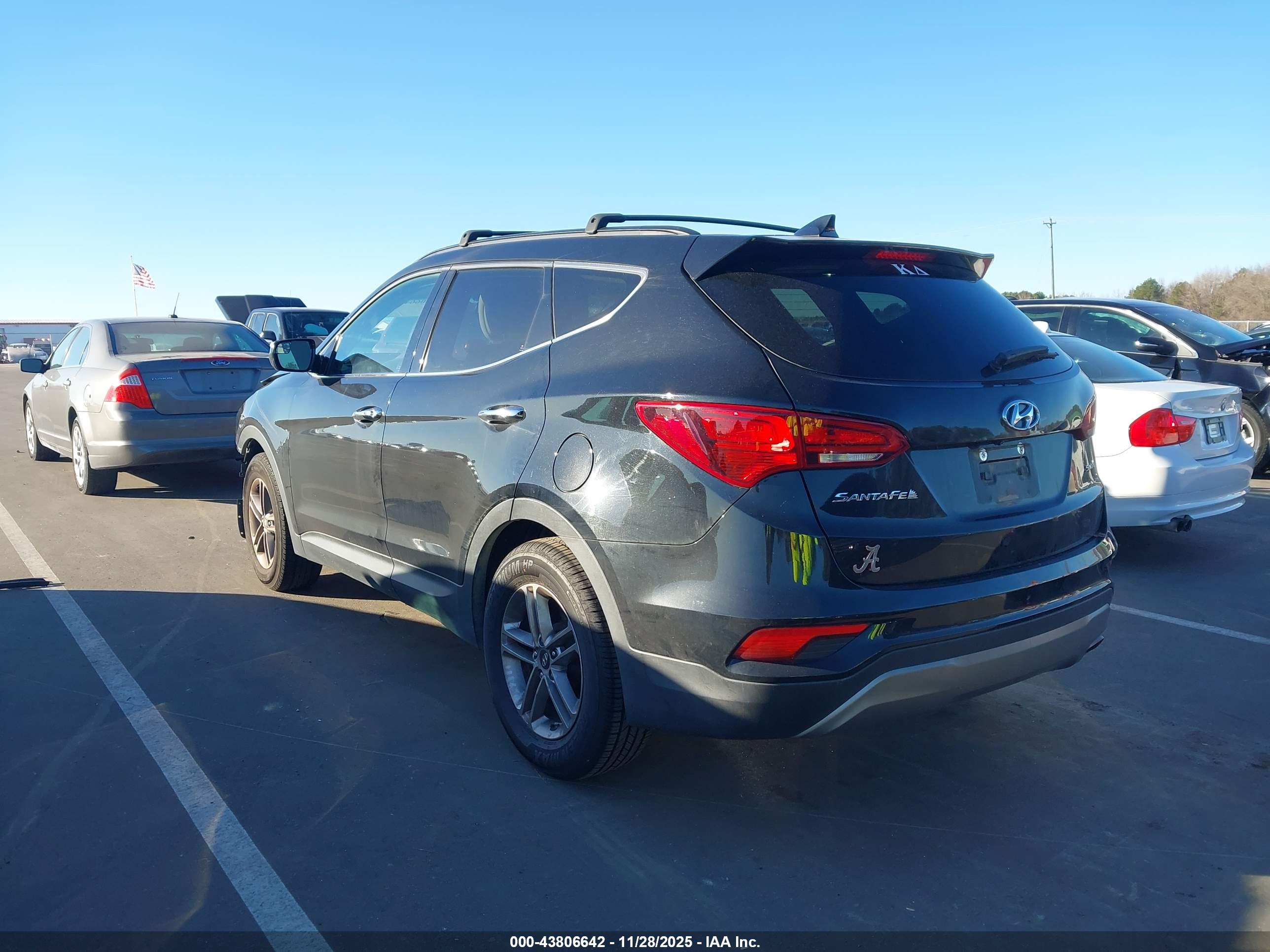 HYUNDAI SANTA image 3