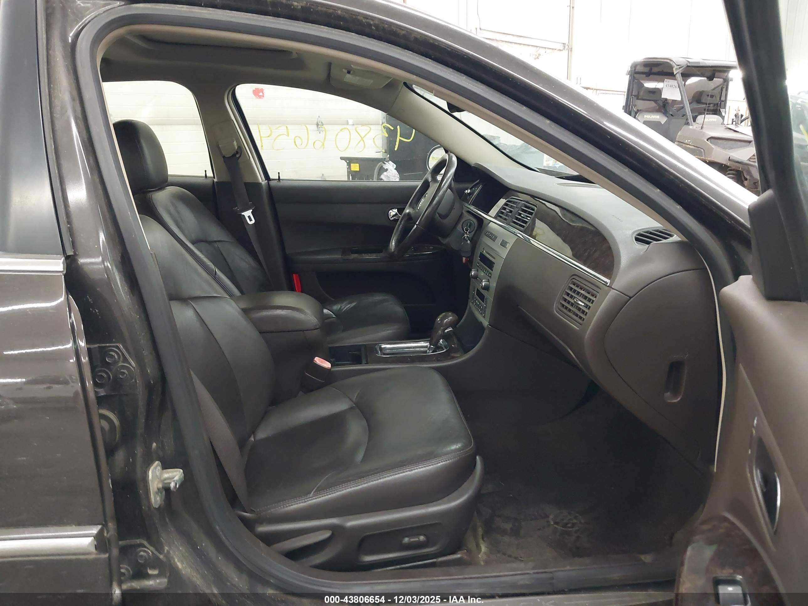 BUICK LACROSSE image 5