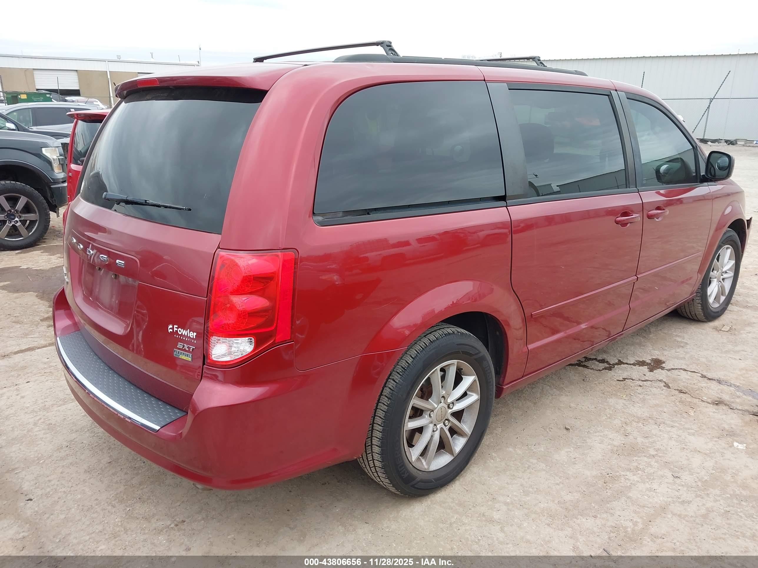 DODGE GRAND image 4