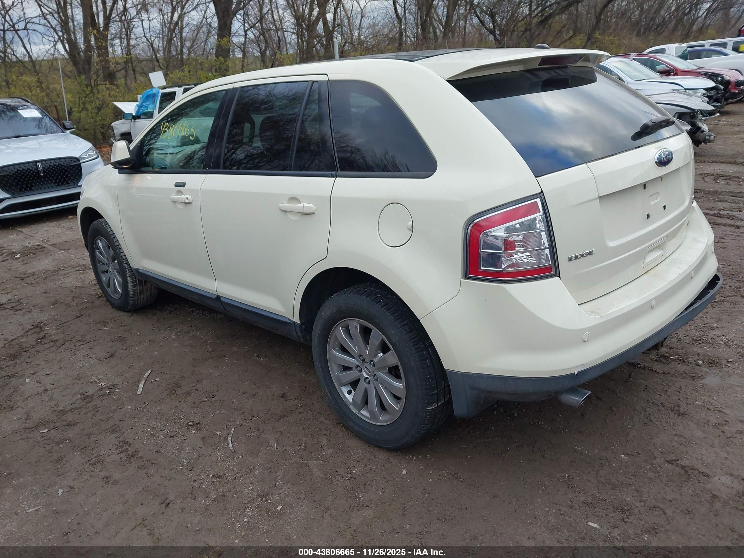 FORD EDGE image 3