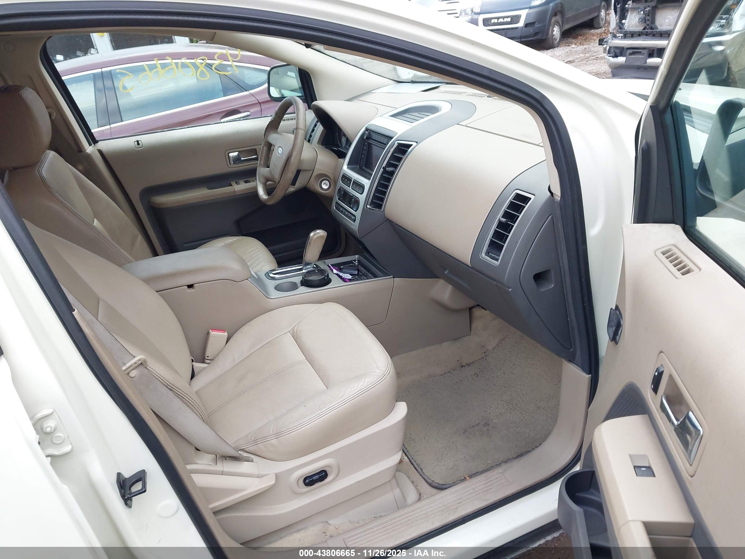 FORD EDGE image 5
