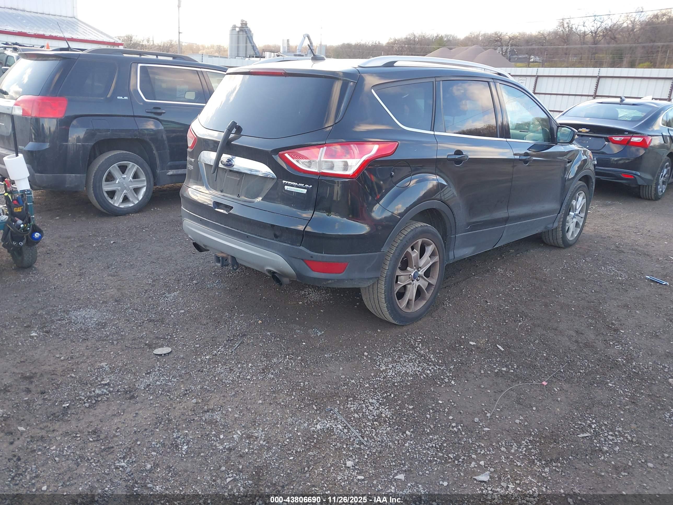 FORD ESCAPE image 4