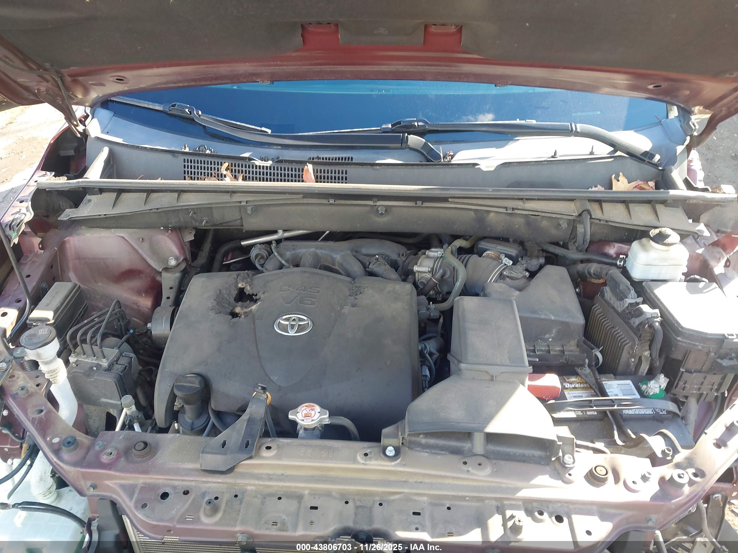 TOYOTA HIGHLANDER image 10