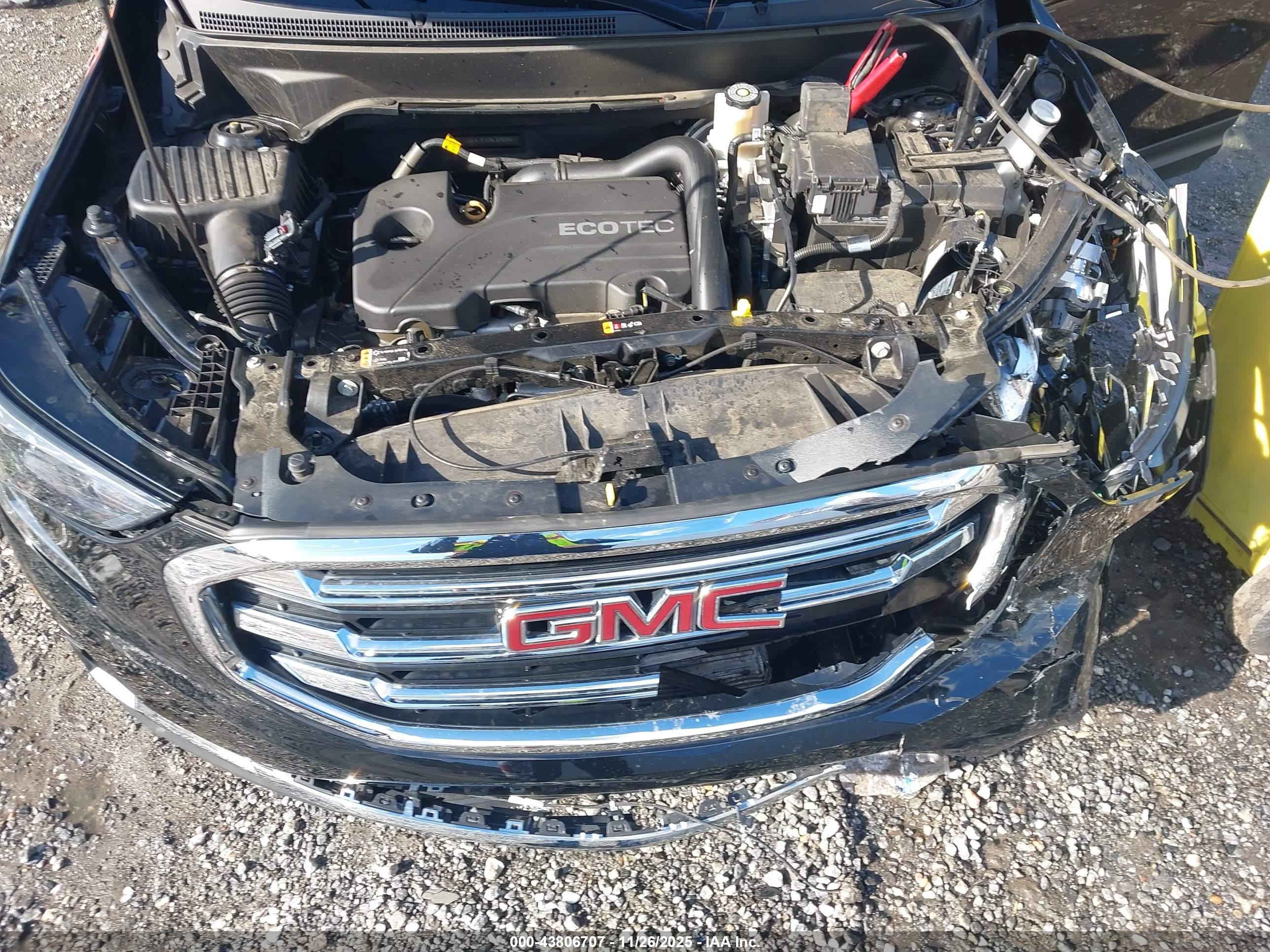 GMC TERRAIN image 10