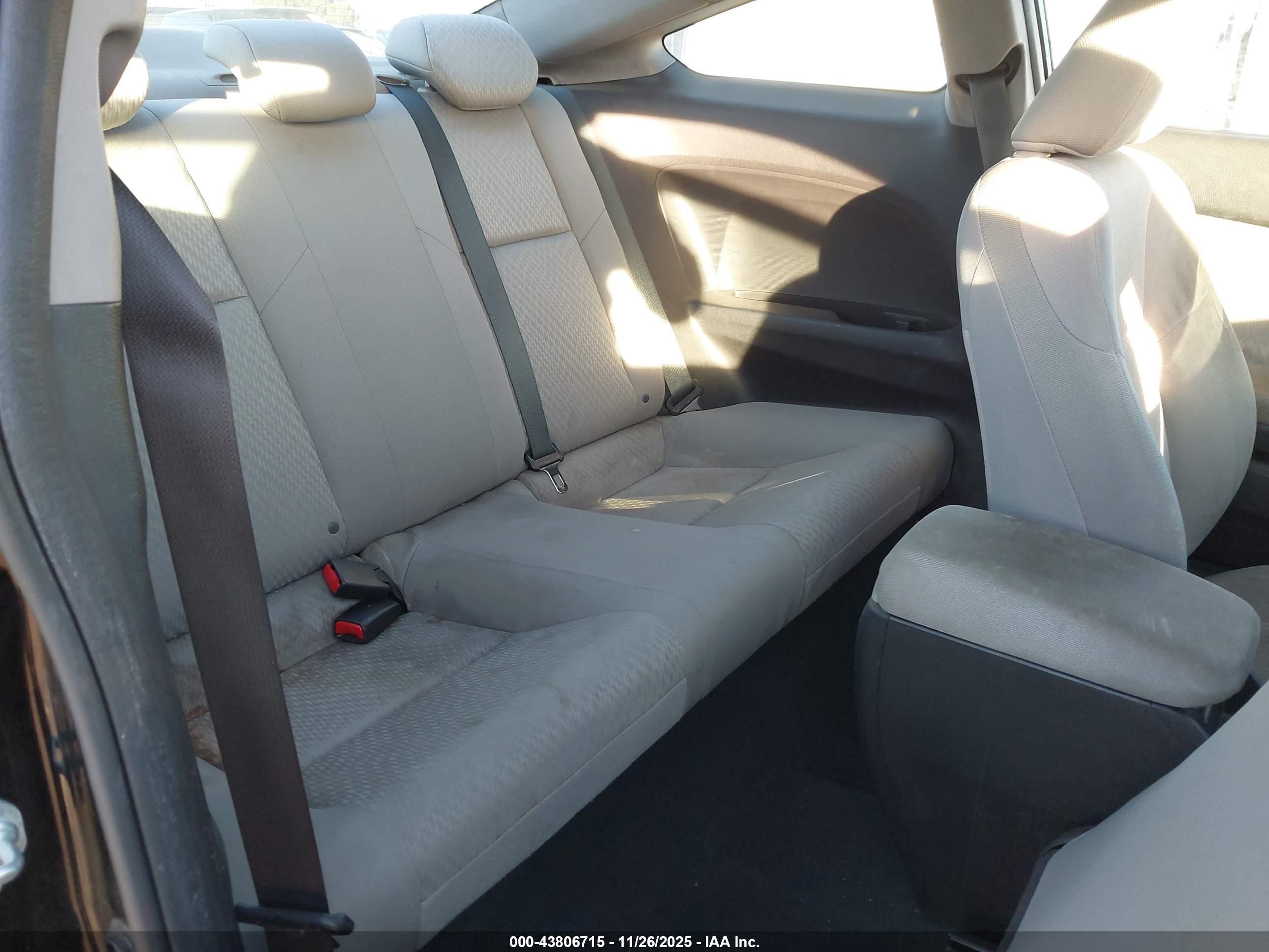 HONDA CIVIC image 8