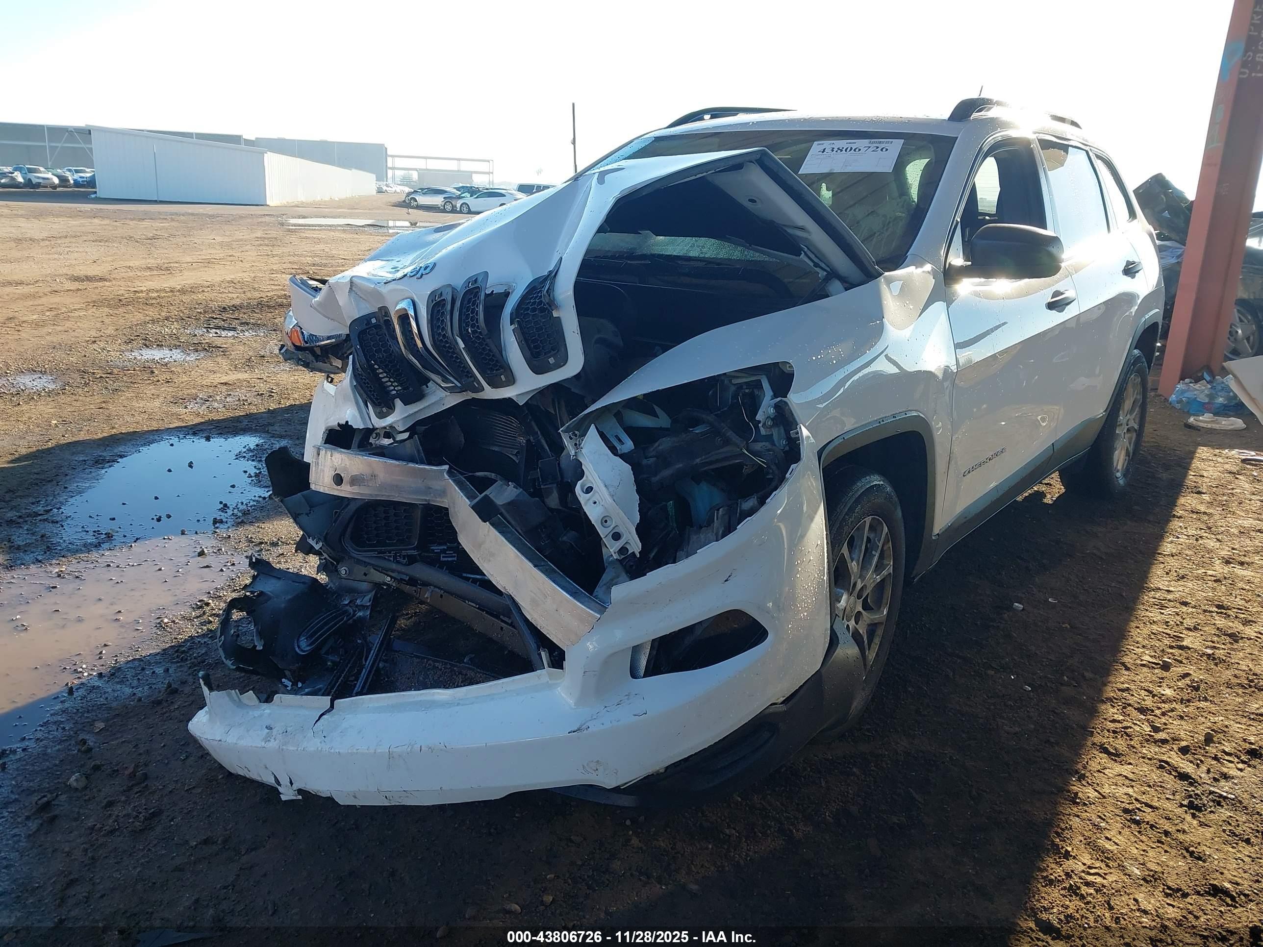 JEEP CHEROKEE image 2