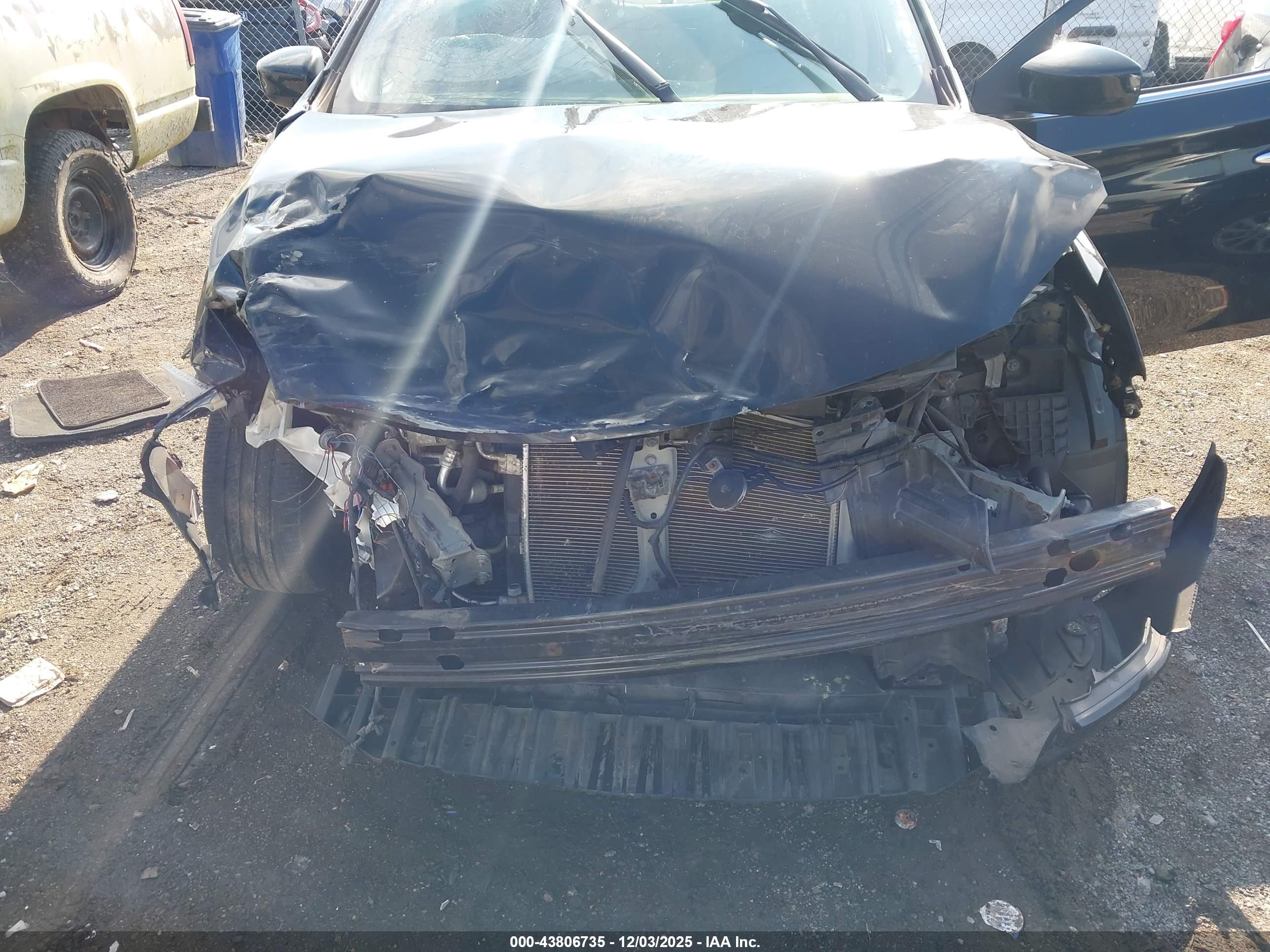 NISSAN SENTRA image 6
