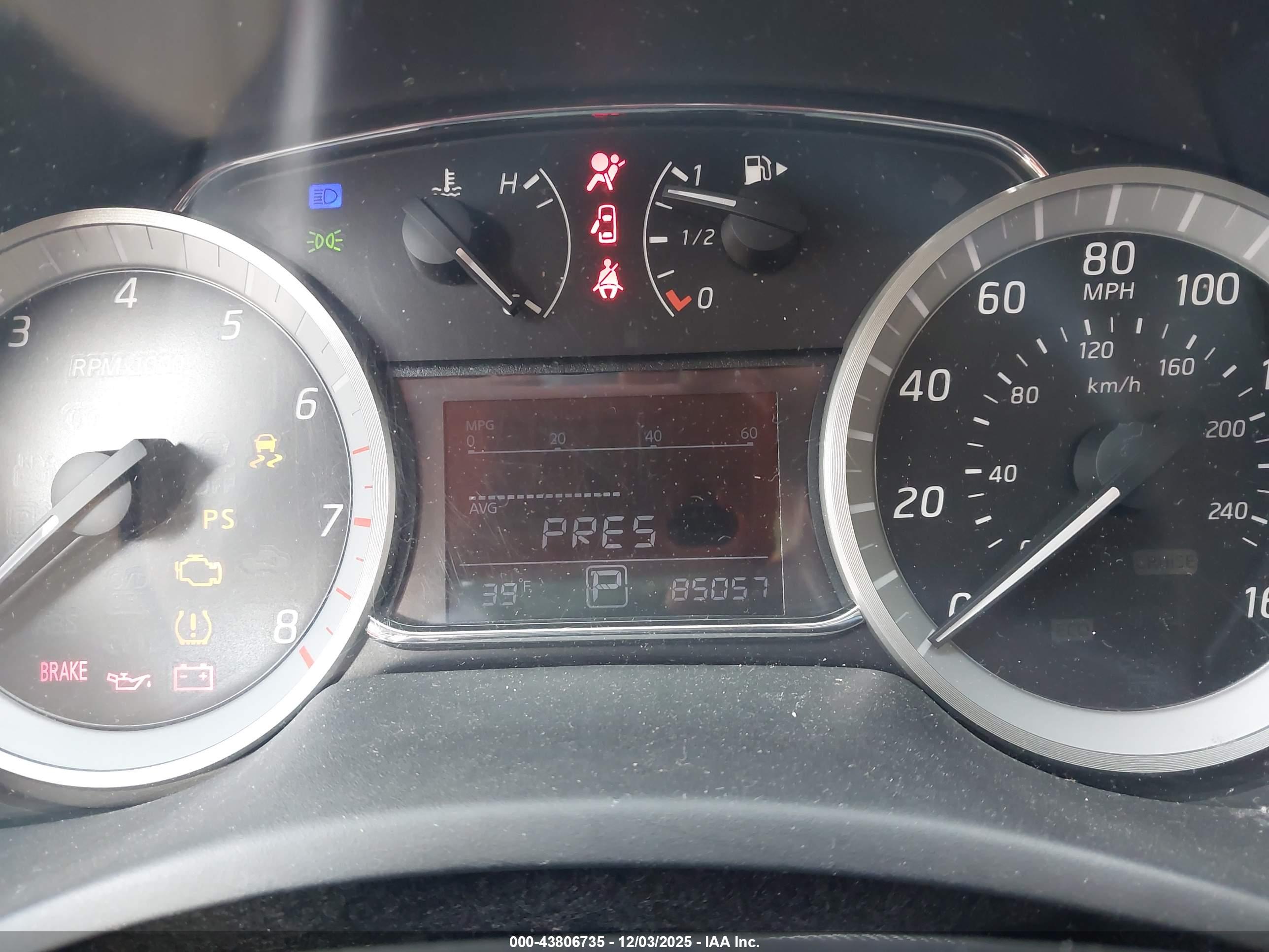 NISSAN SENTRA image 7