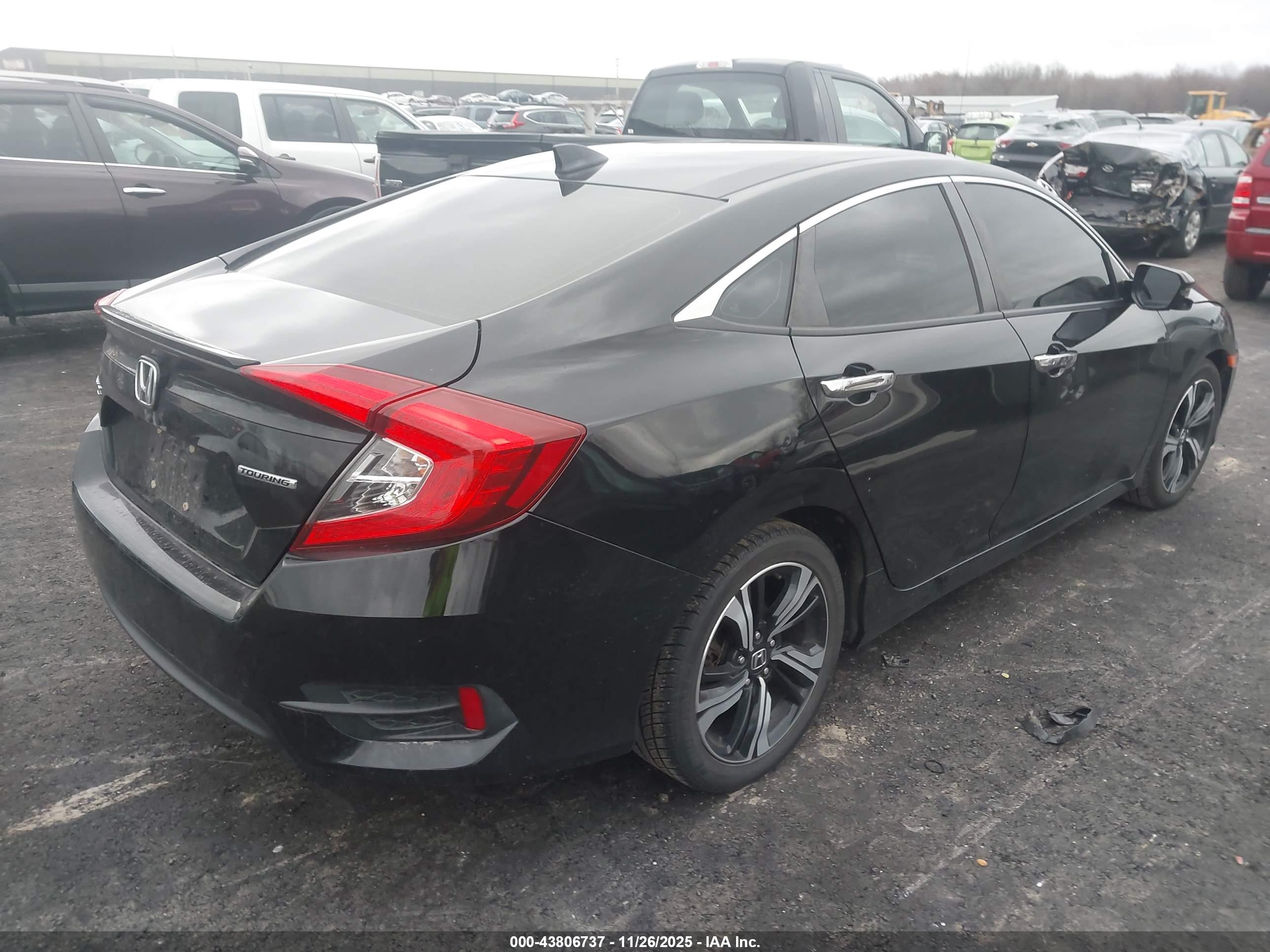 HONDA CIVIC image 4