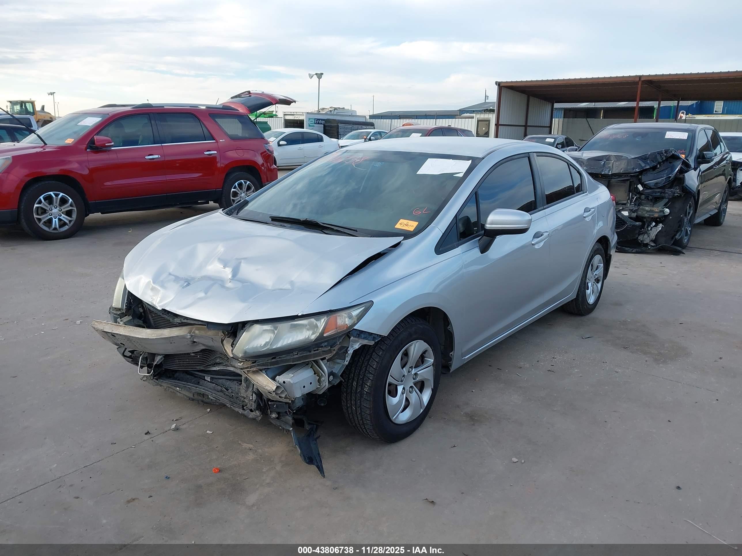 HONDA CIVIC image 2