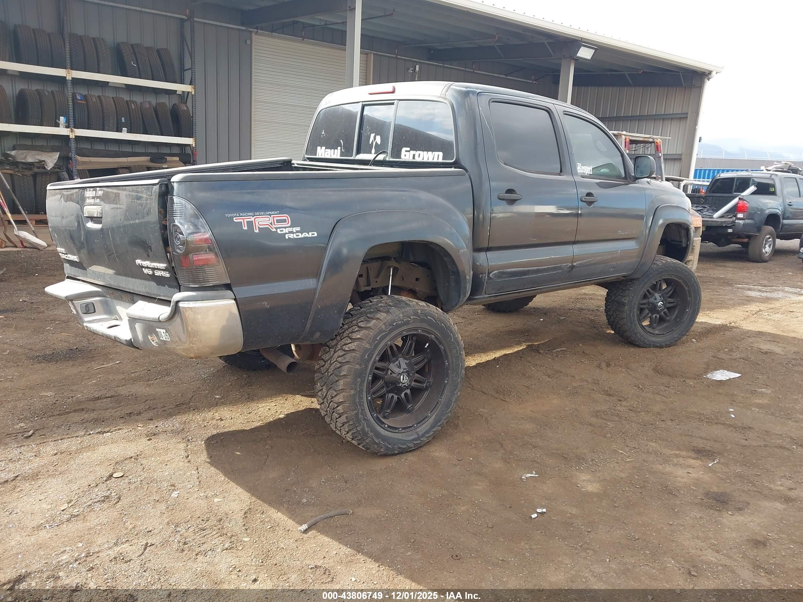 TOYOTA TACOMA image 4
