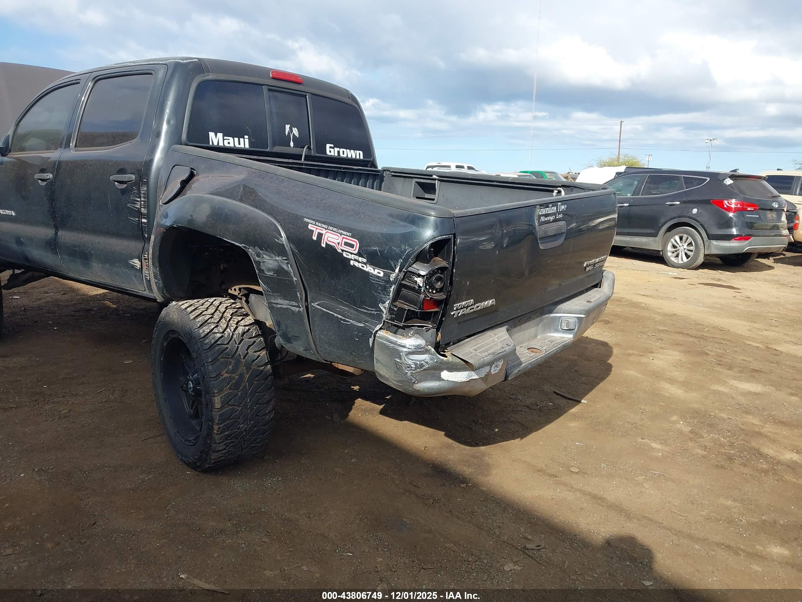 TOYOTA TACOMA image 6