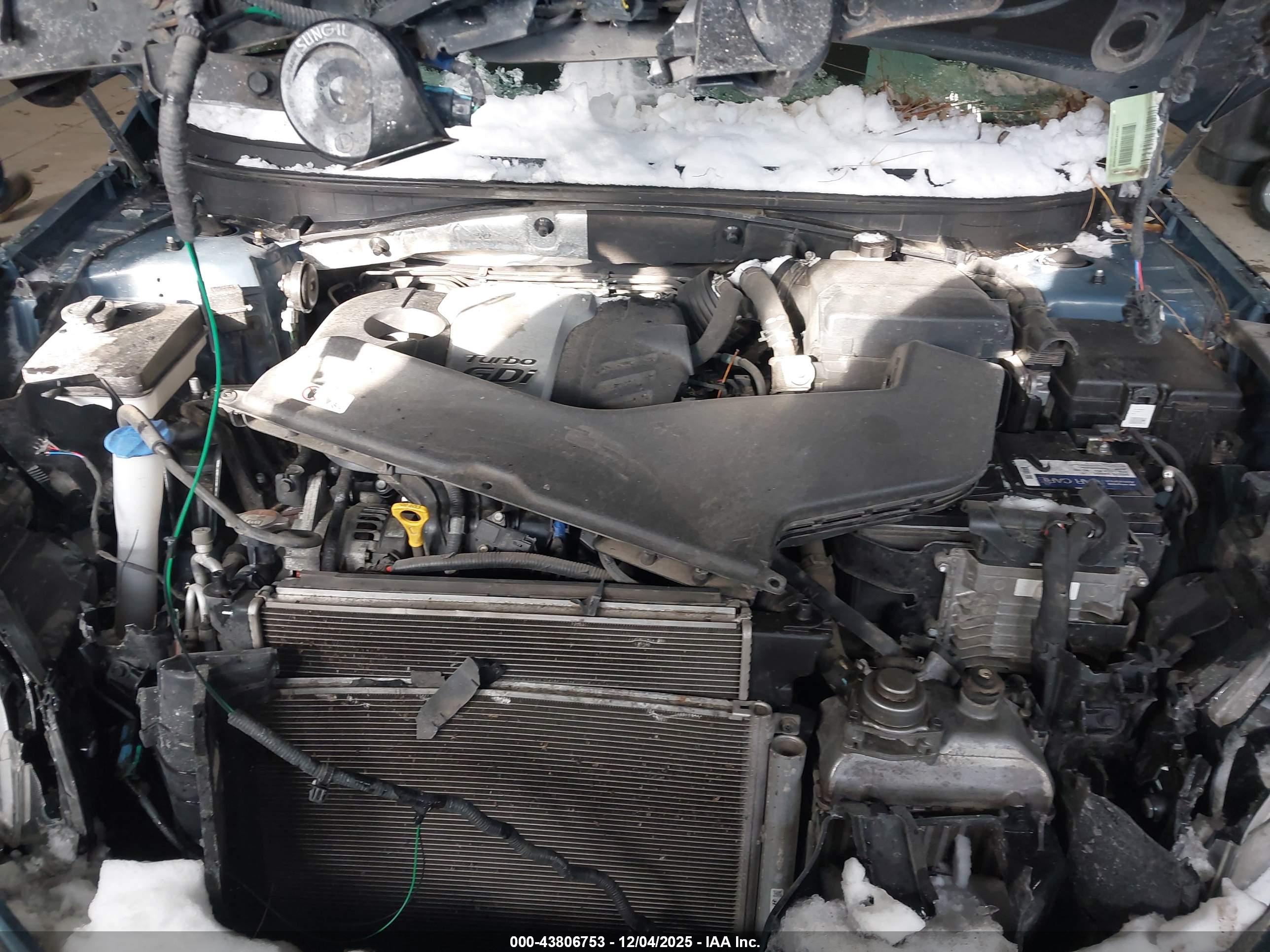 HYUNDAI SONATA image 10
