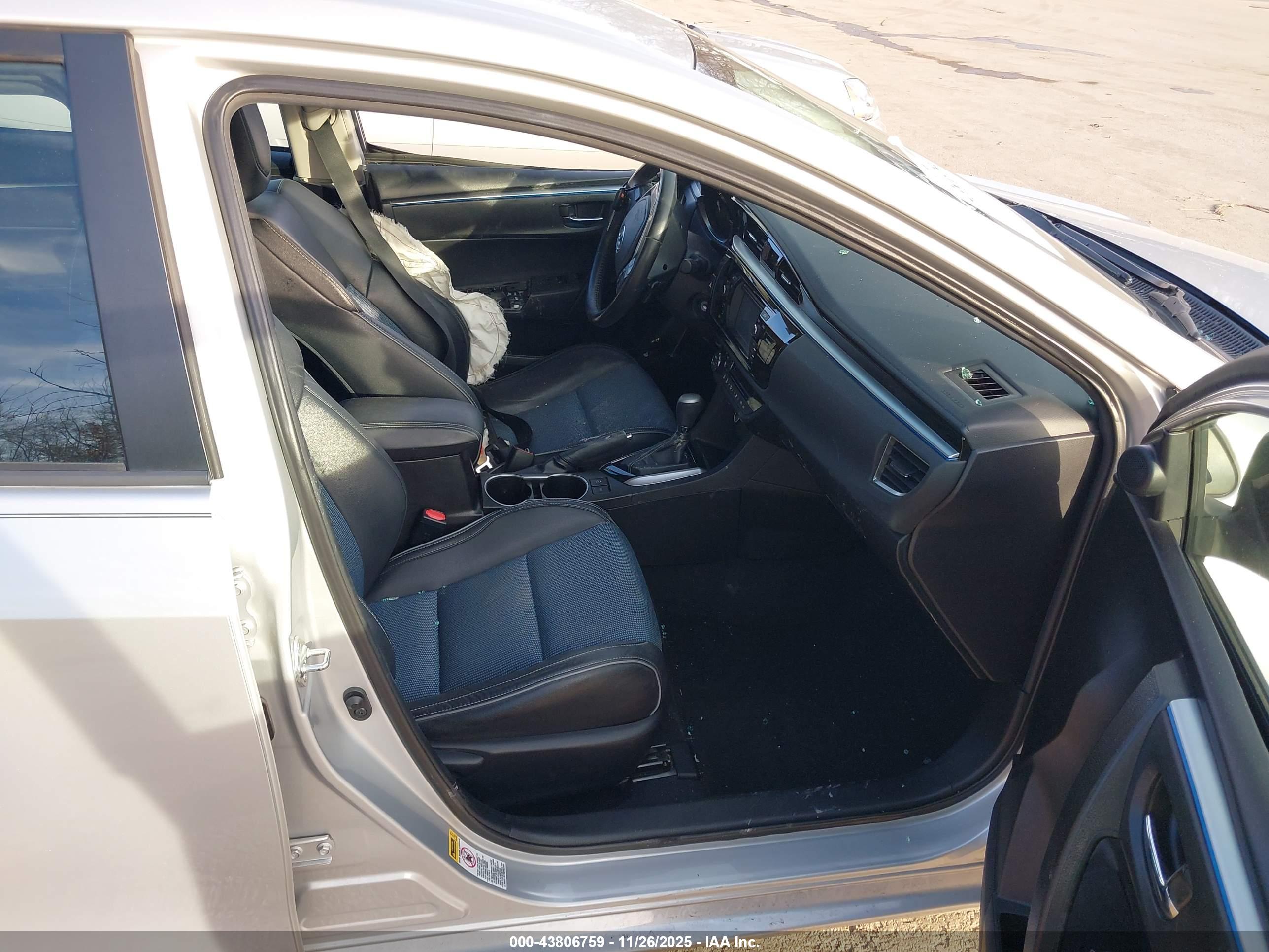 TOYOTA COROLLA image 5