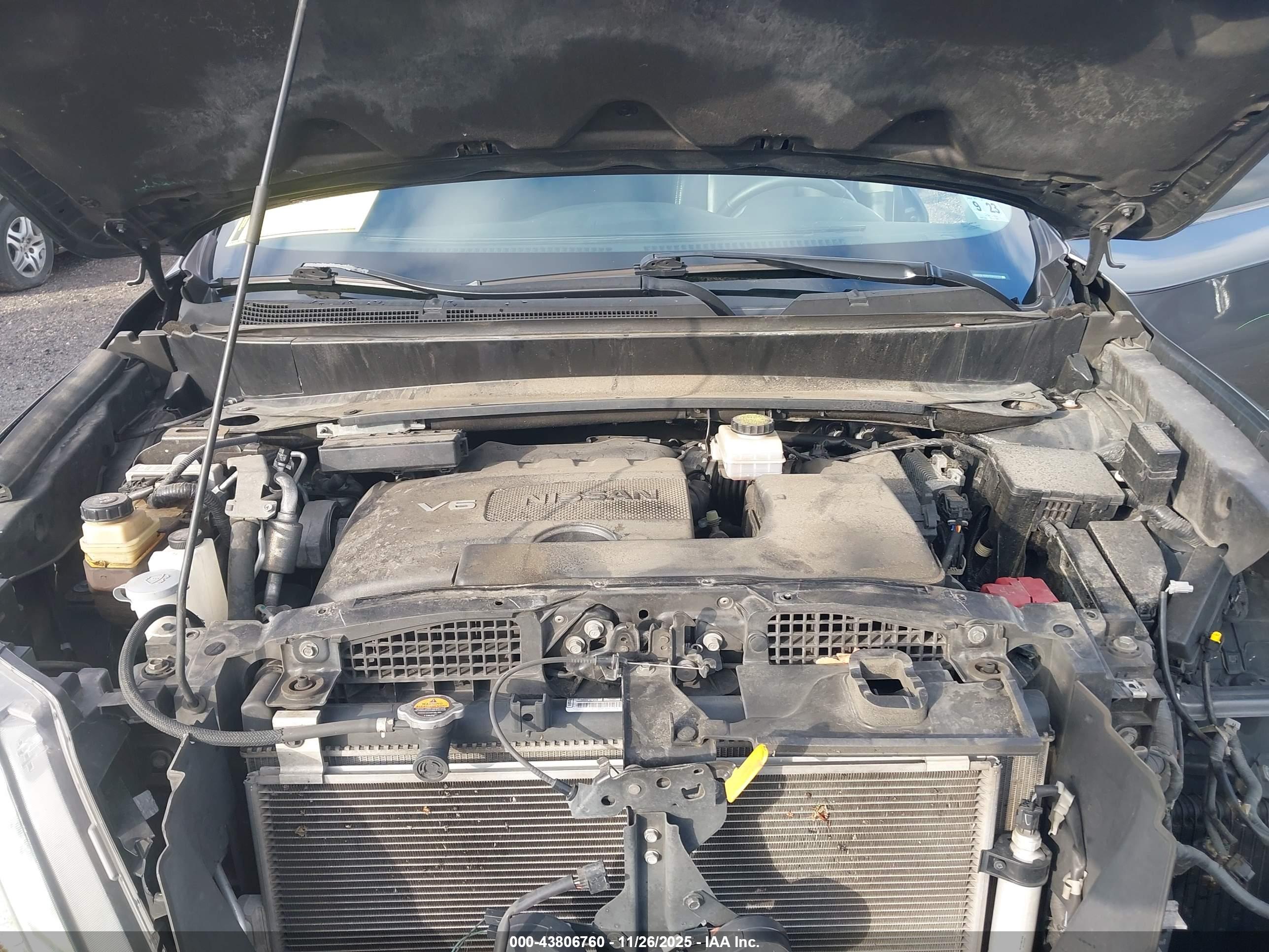 NISSAN PATHFINDER image 10