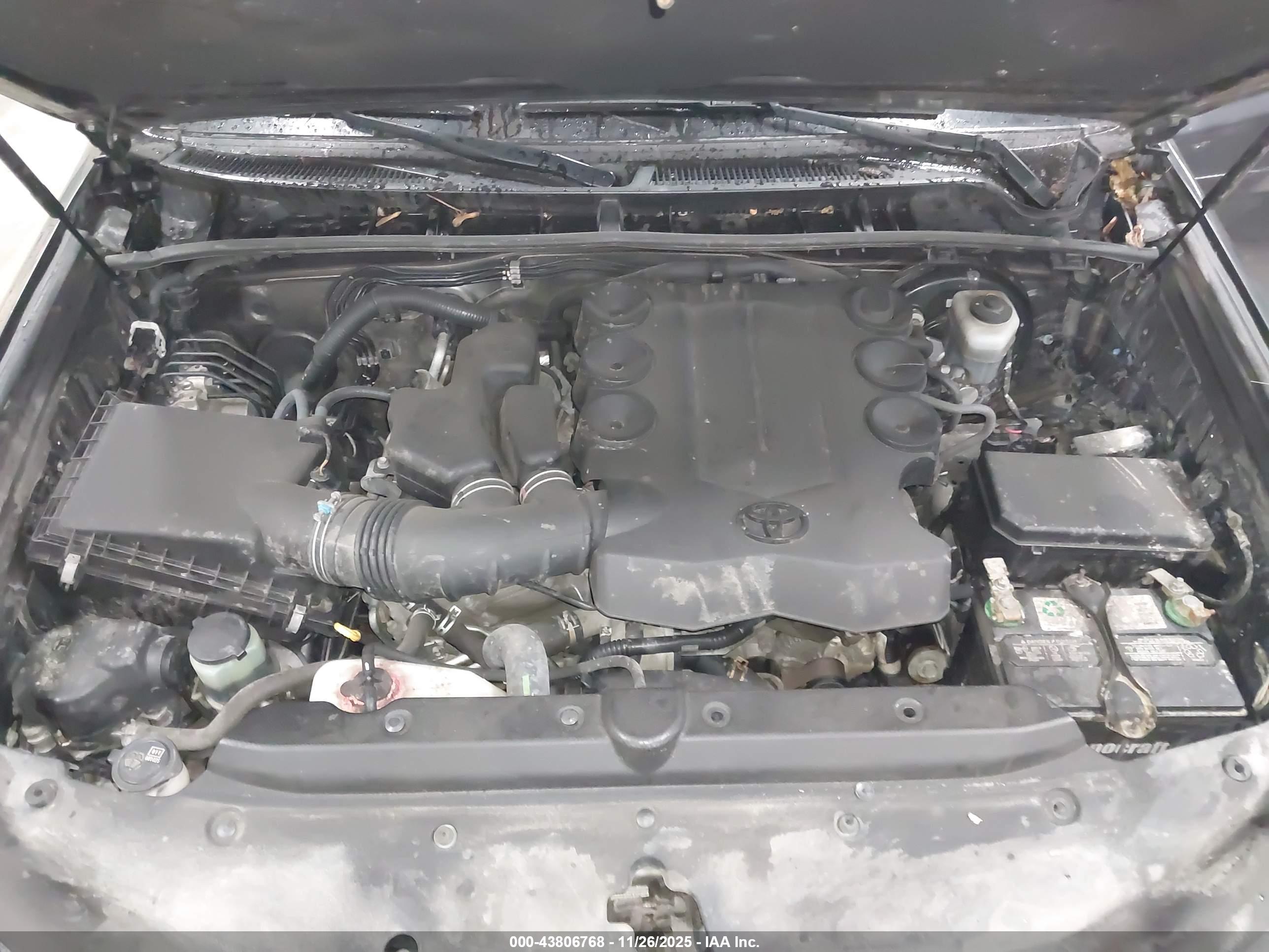 TOYOTA 4RUNNER image 10