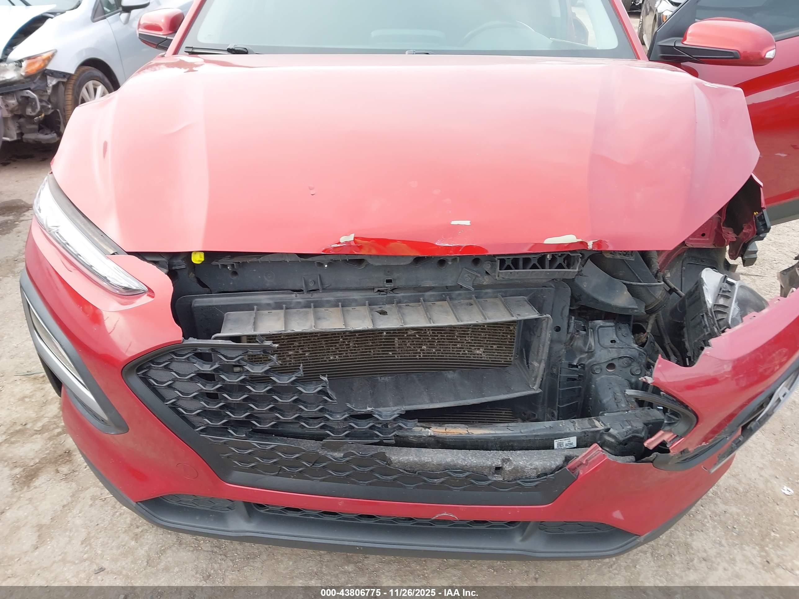 HYUNDAI KONA image 6