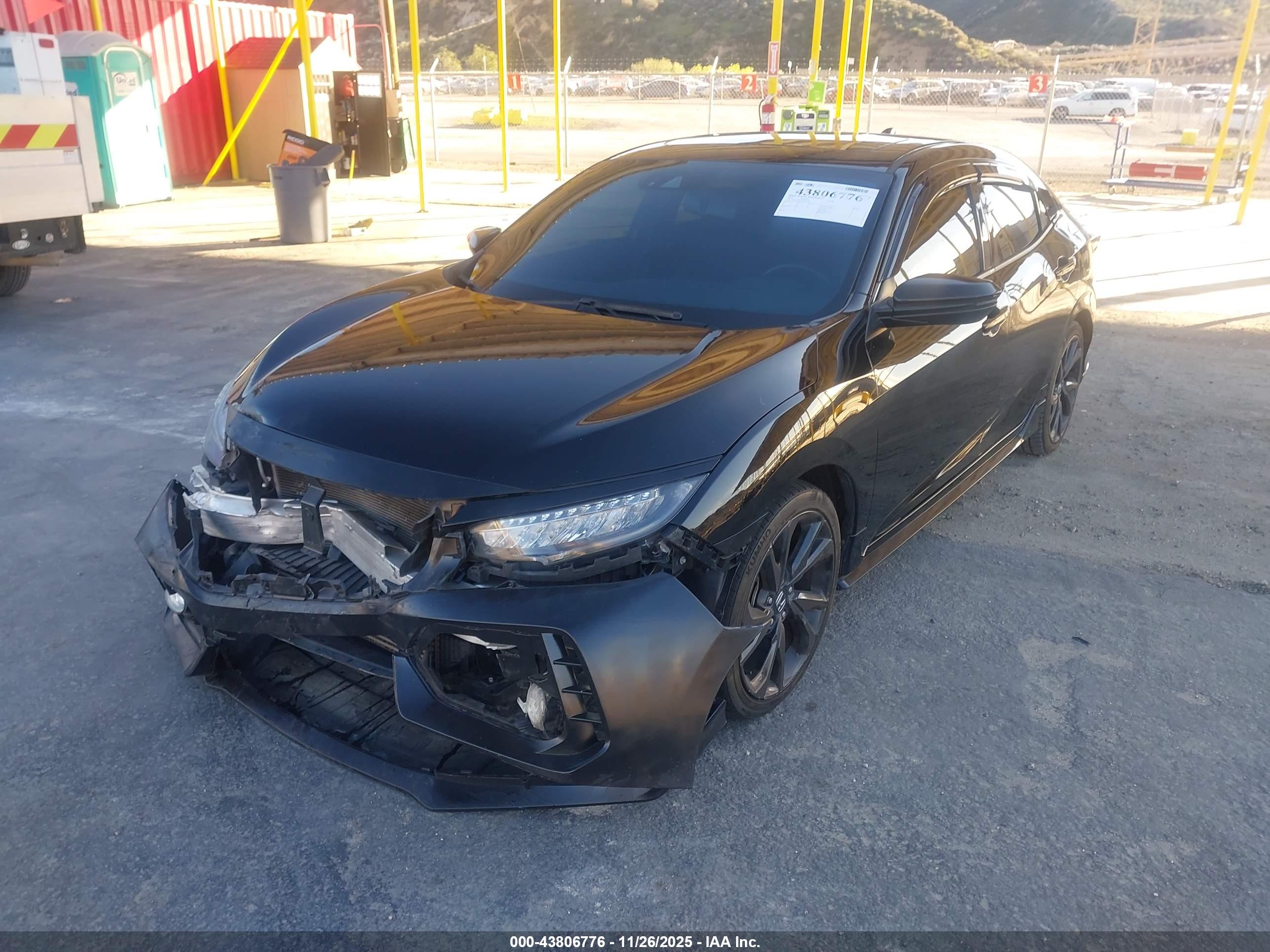 HONDA CIVIC image 2