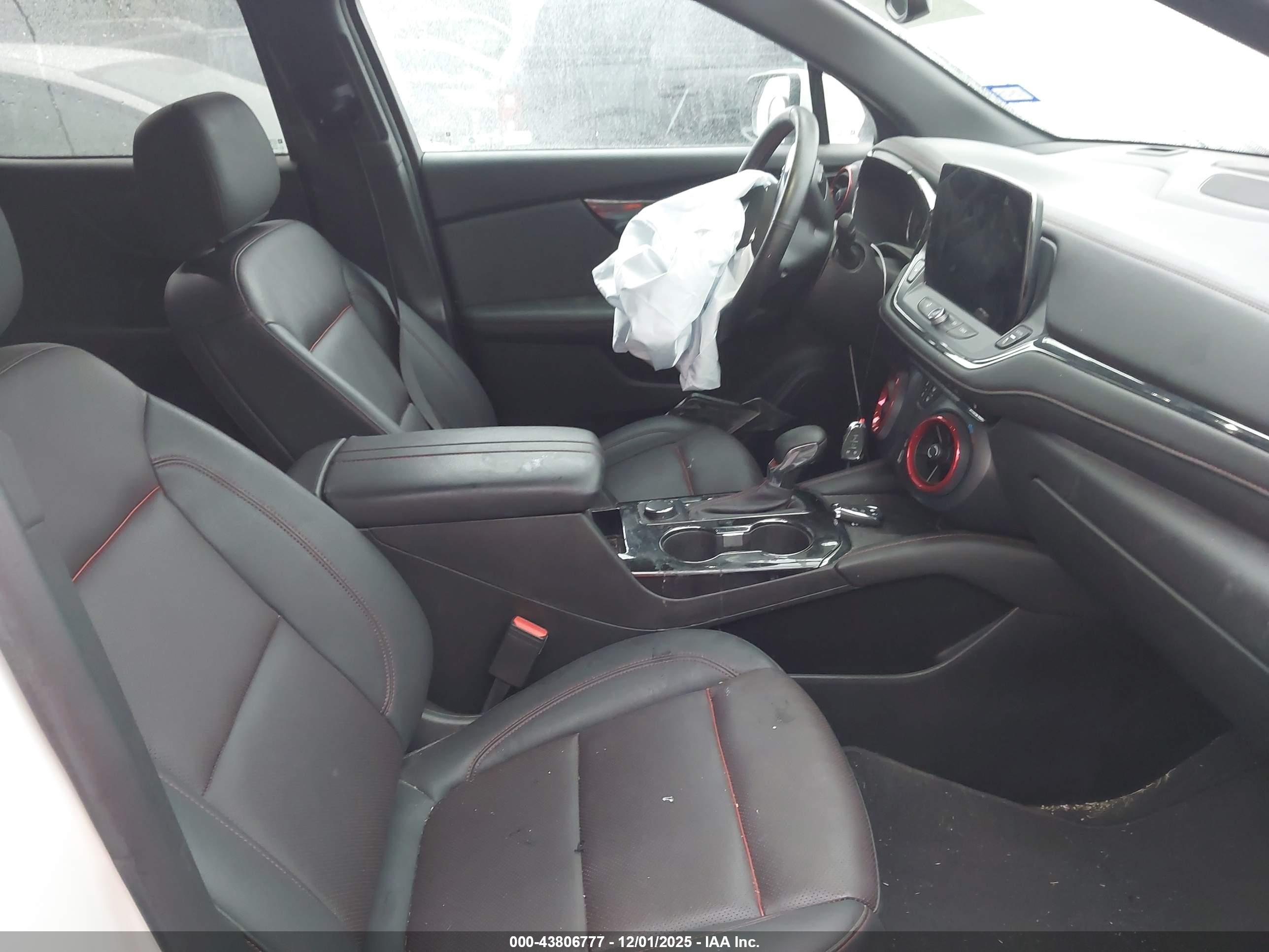 CHEVROLET BLAZER image 5