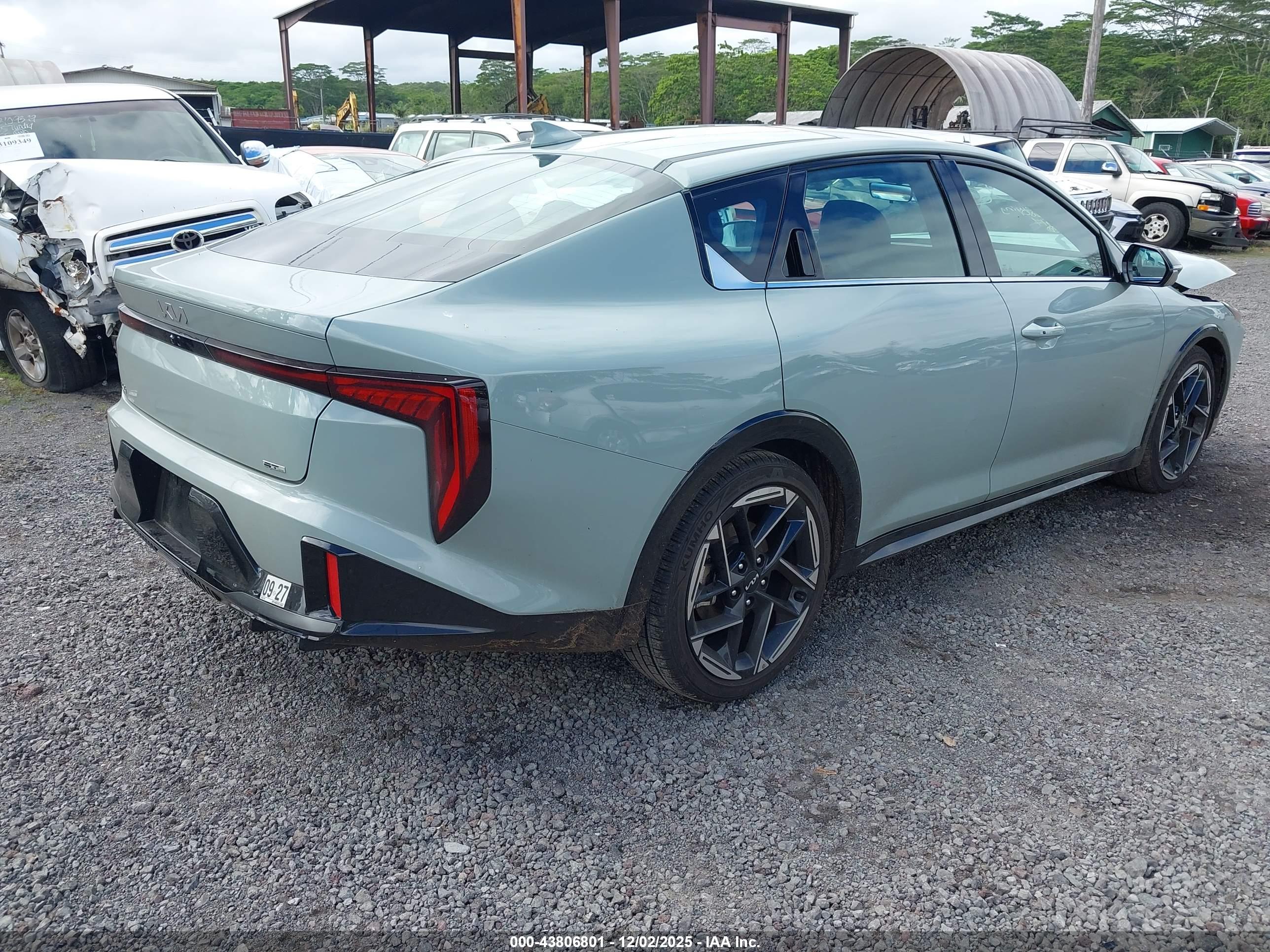 KIA K4 image 4