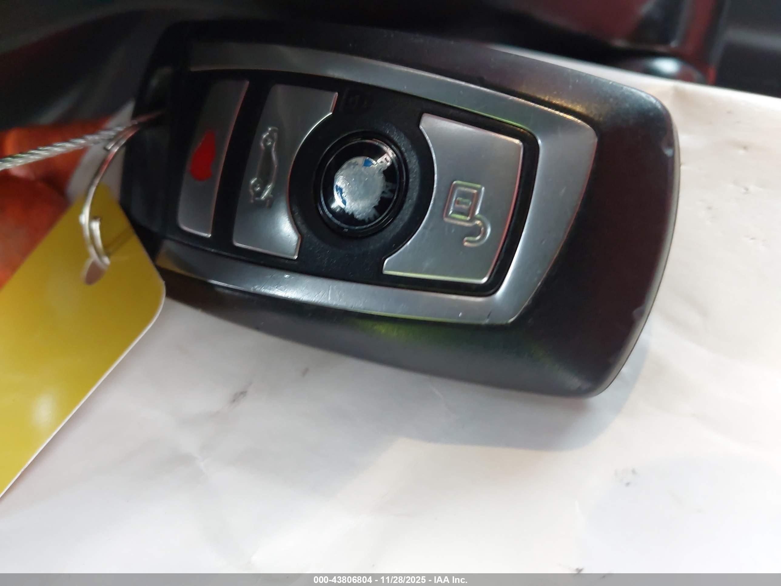 BMW M4 image 11