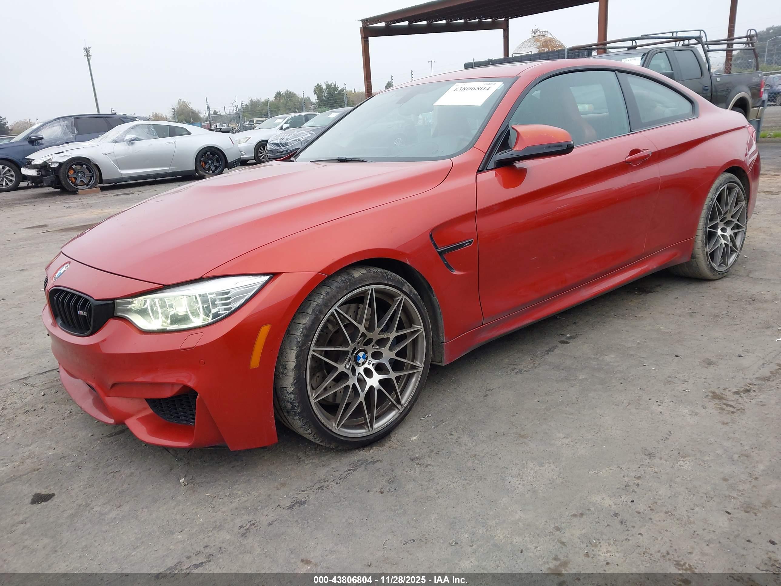 BMW M4 image 2