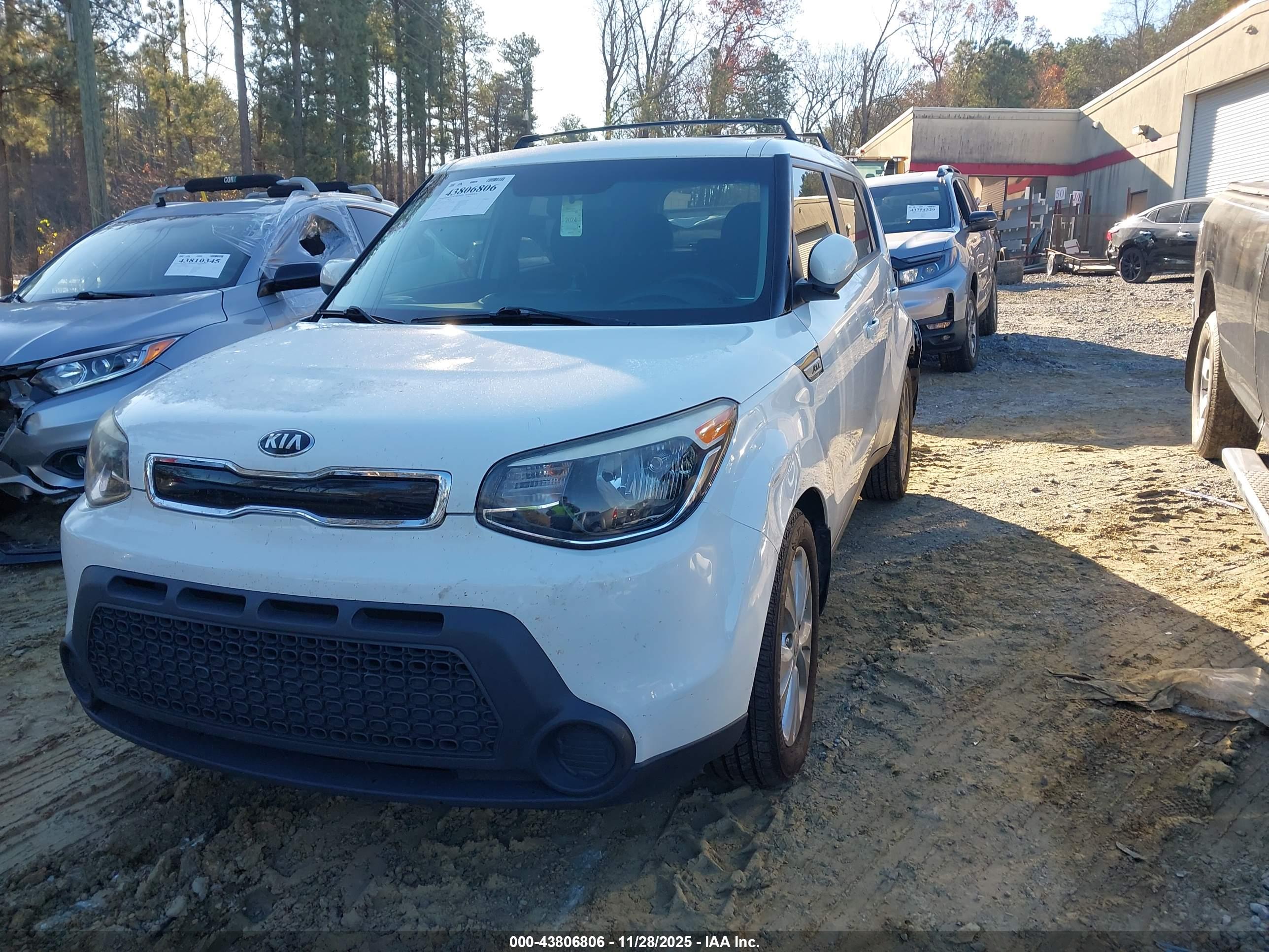 KIA SOUL image 2
